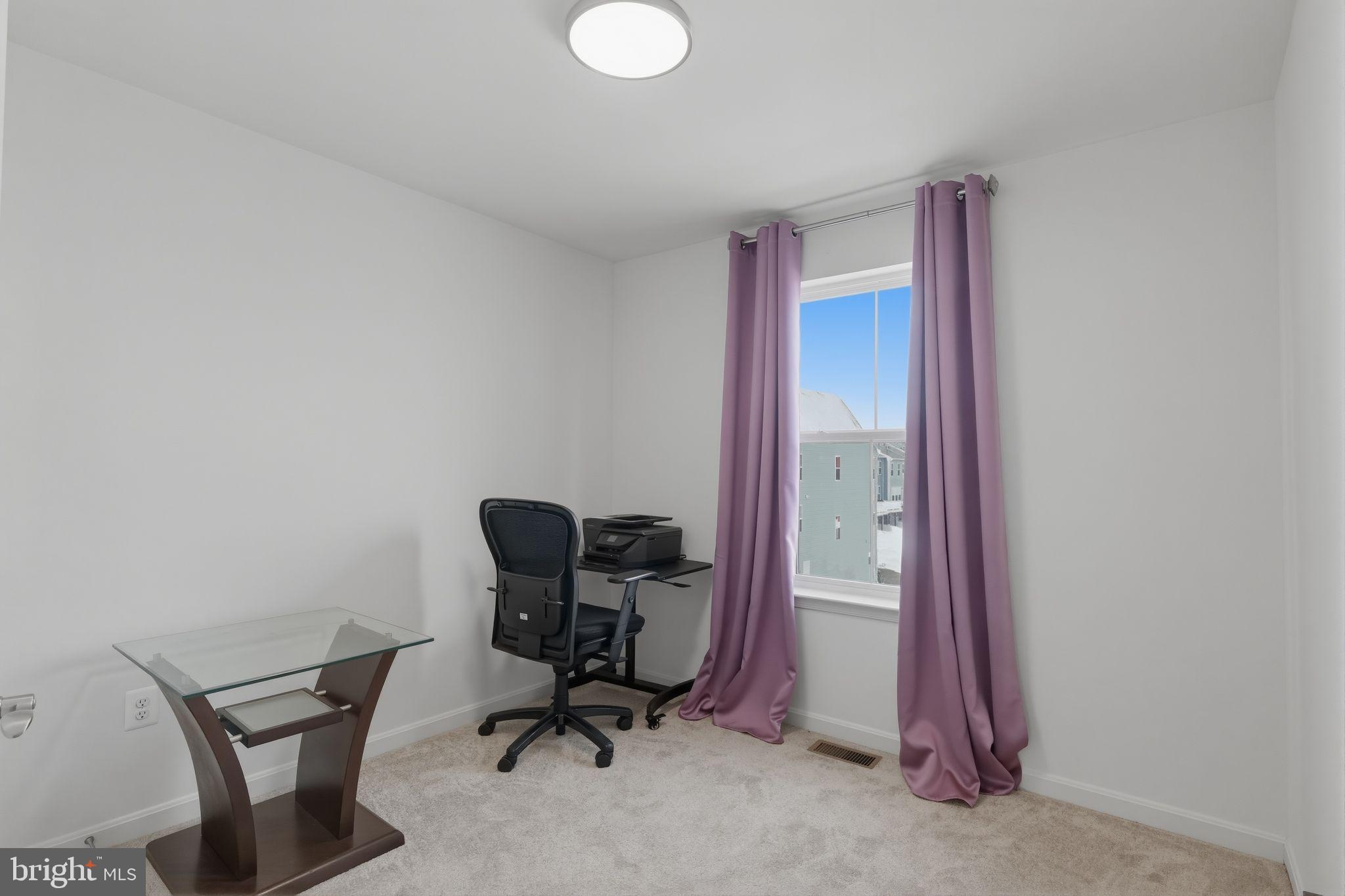 HYDE PARK OVERLOOK - Residential