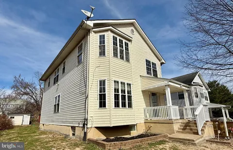 2924 Preston Avenue, Alexandria, VA MLS: VAFX2228916