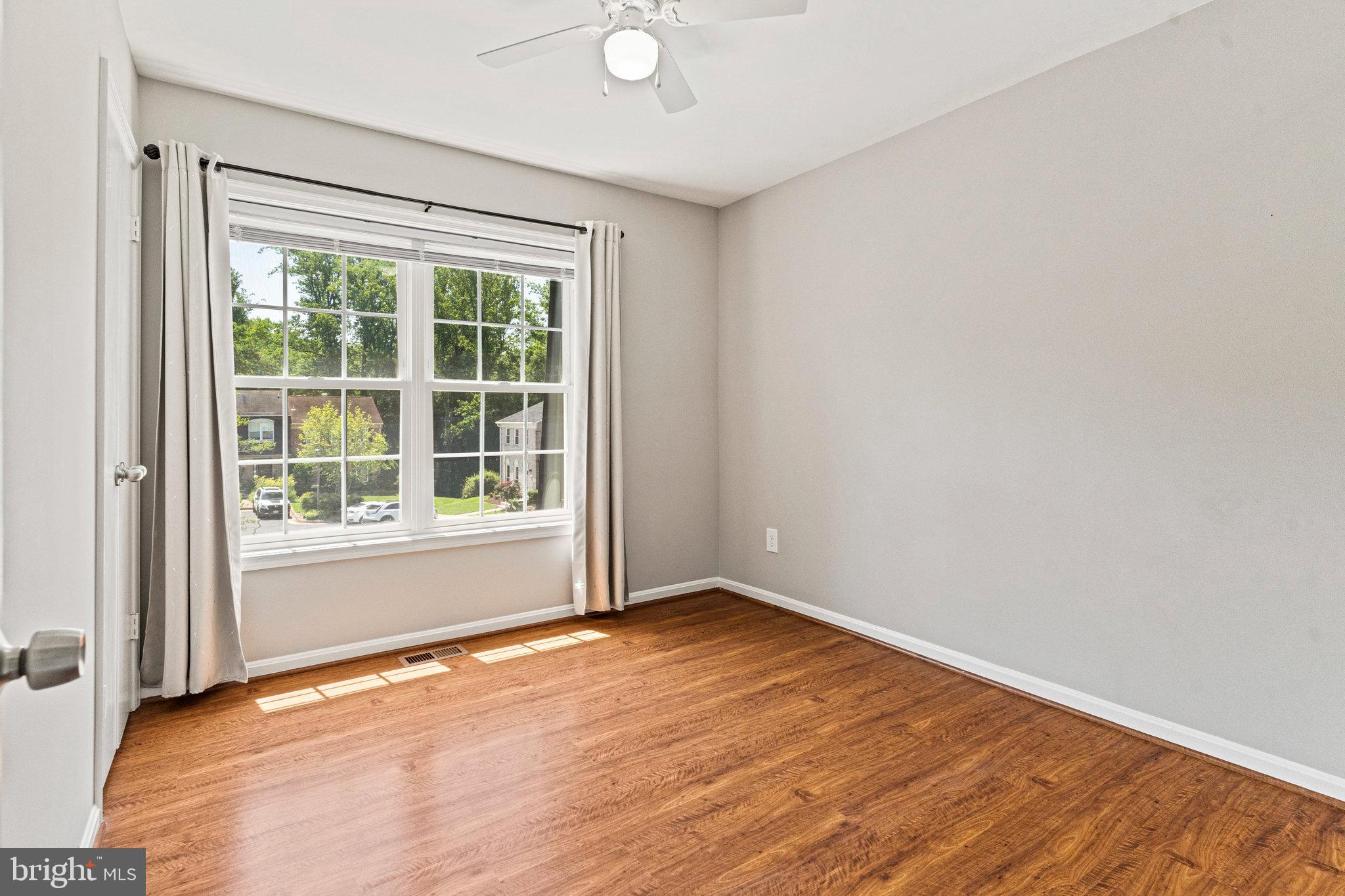 GREENTREE VILLAGE - Residential Lease