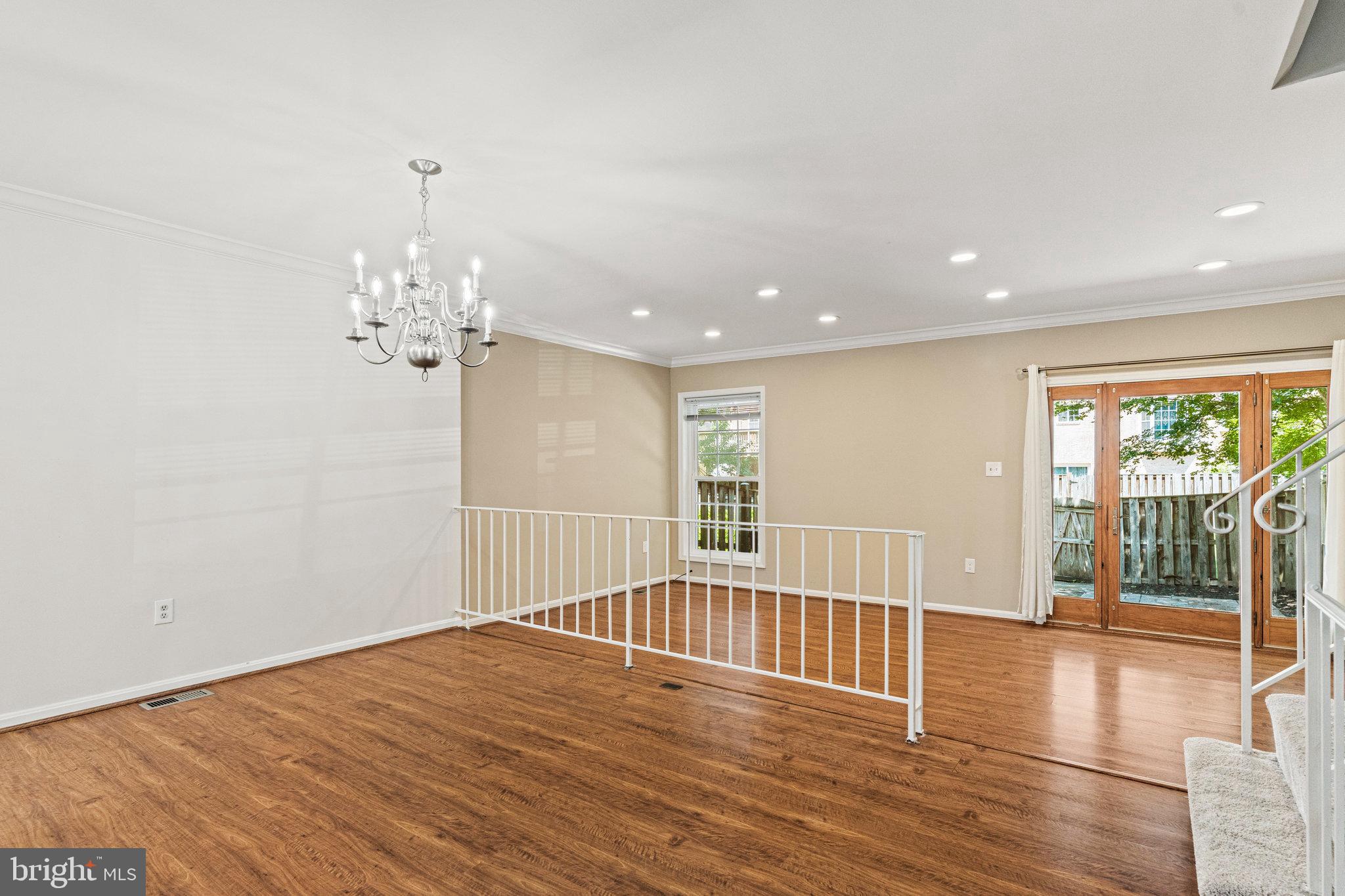 GREENTREE VILLAGE - Residential Lease