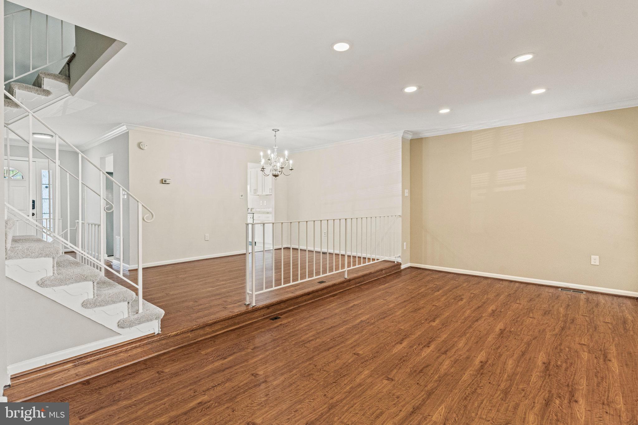 GREENTREE VILLAGE - Residential Lease