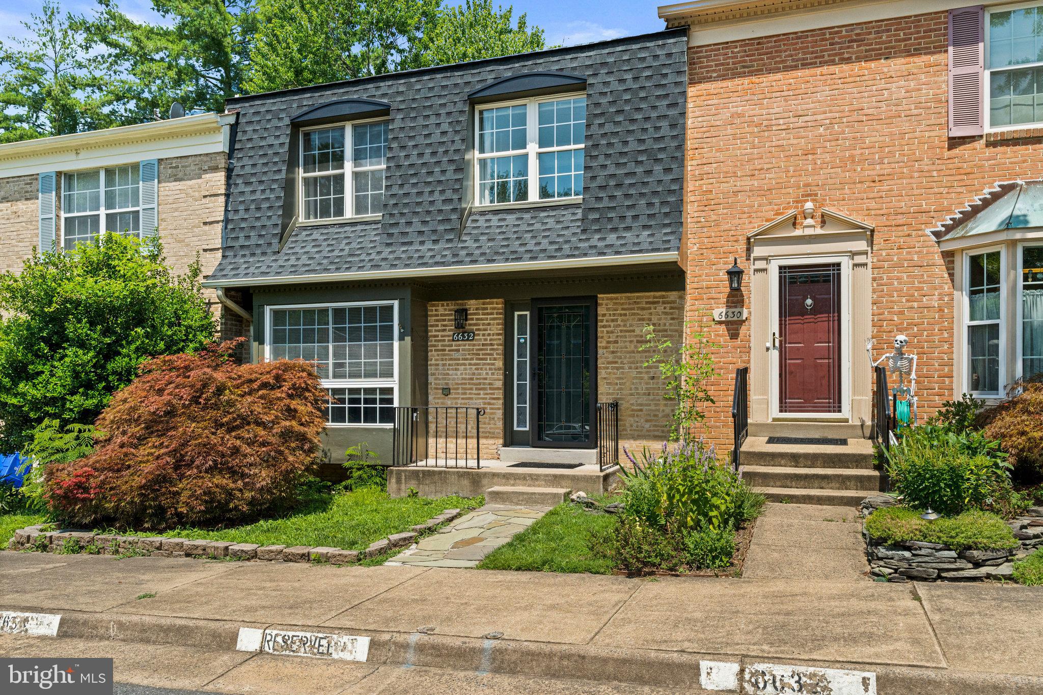 GREENTREE VILLAGE - Residential Lease