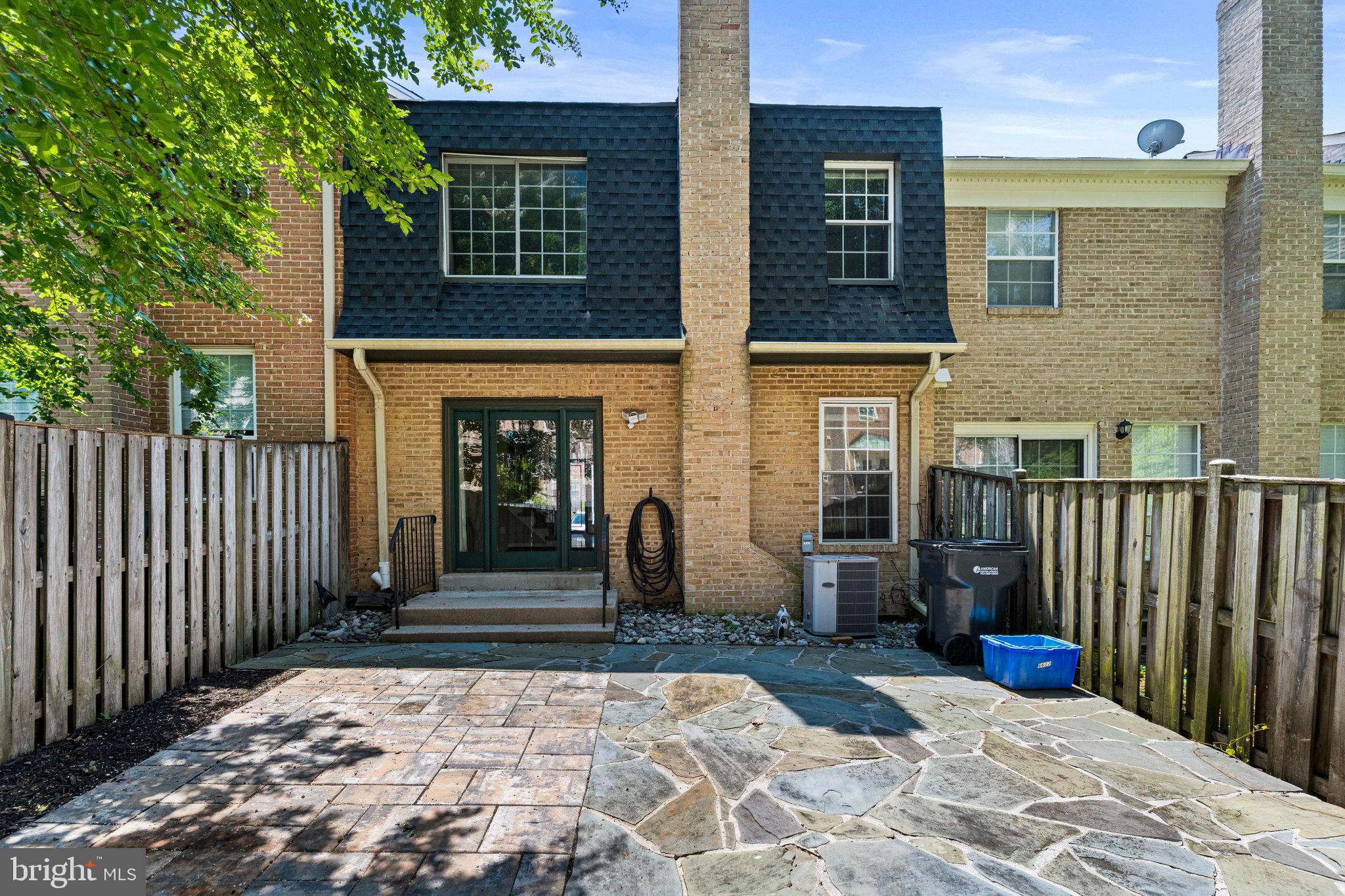 GREENTREE VILLAGE - Residential Lease