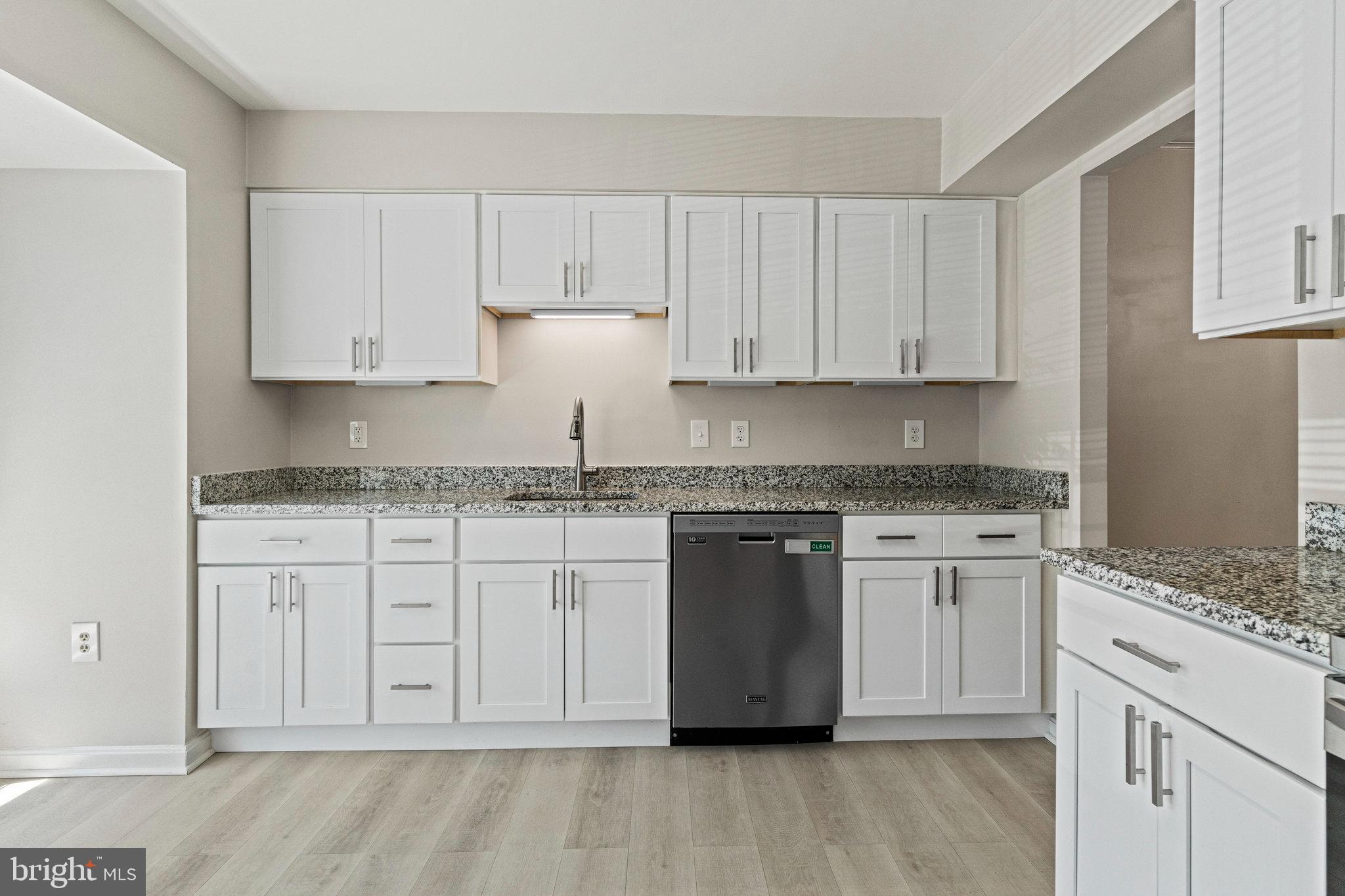 GREENTREE VILLAGE - Residential Lease