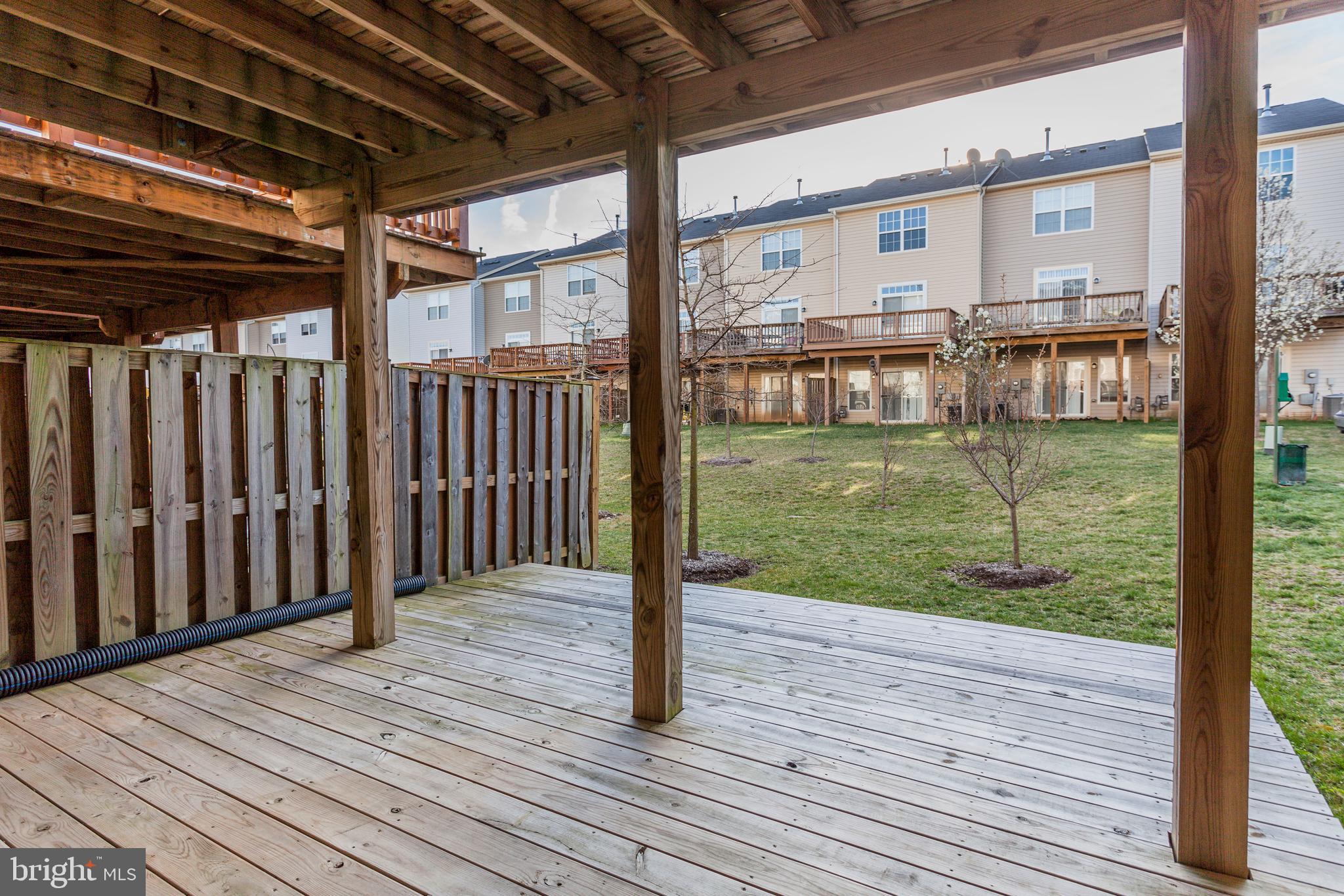 BLACKBURN POINT AT RIPPON LANDING - Residential