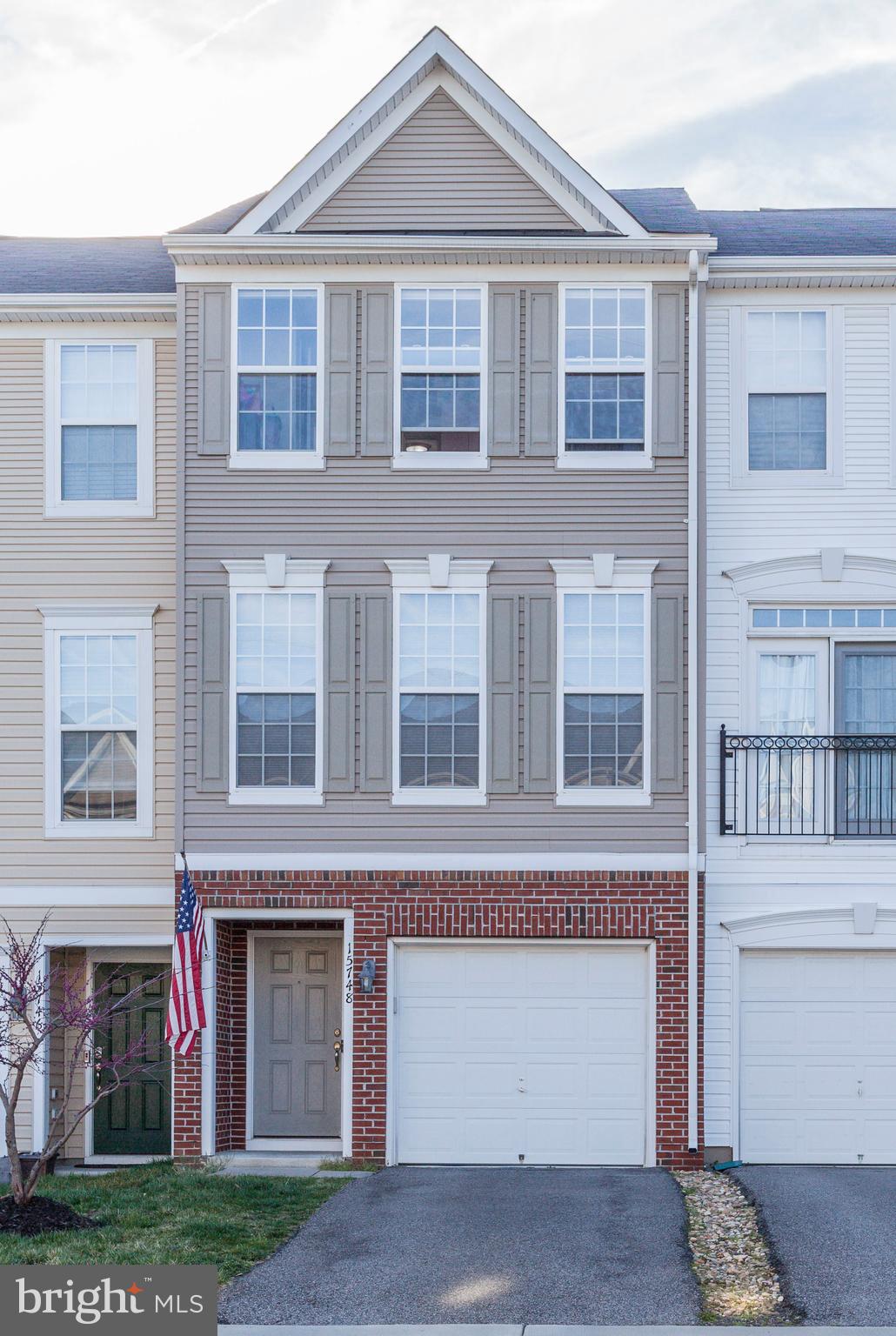 BLACKBURN POINT AT RIPPON LANDING - Residential