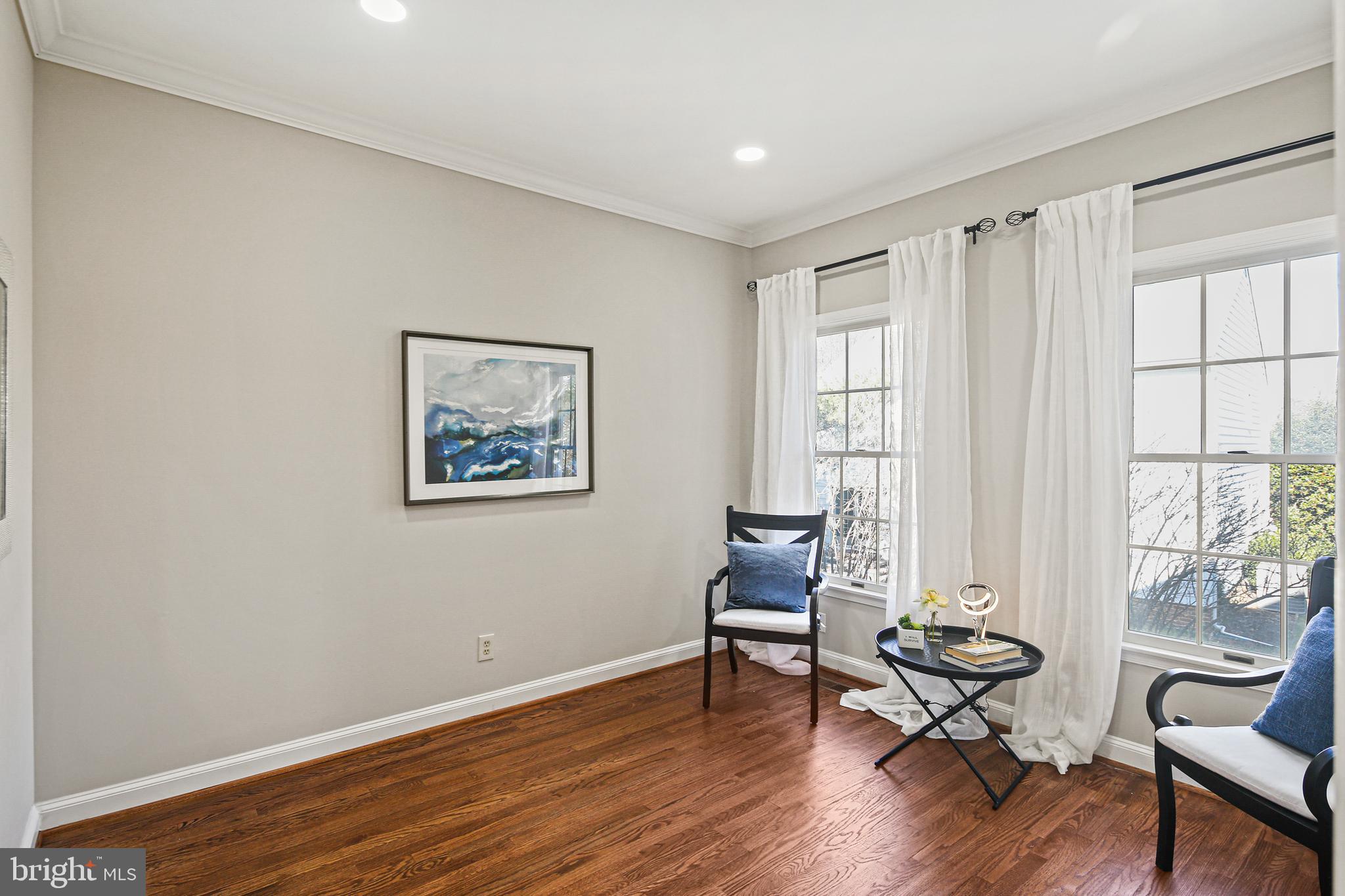 VILLAGE OF RIVER HILL - Residential