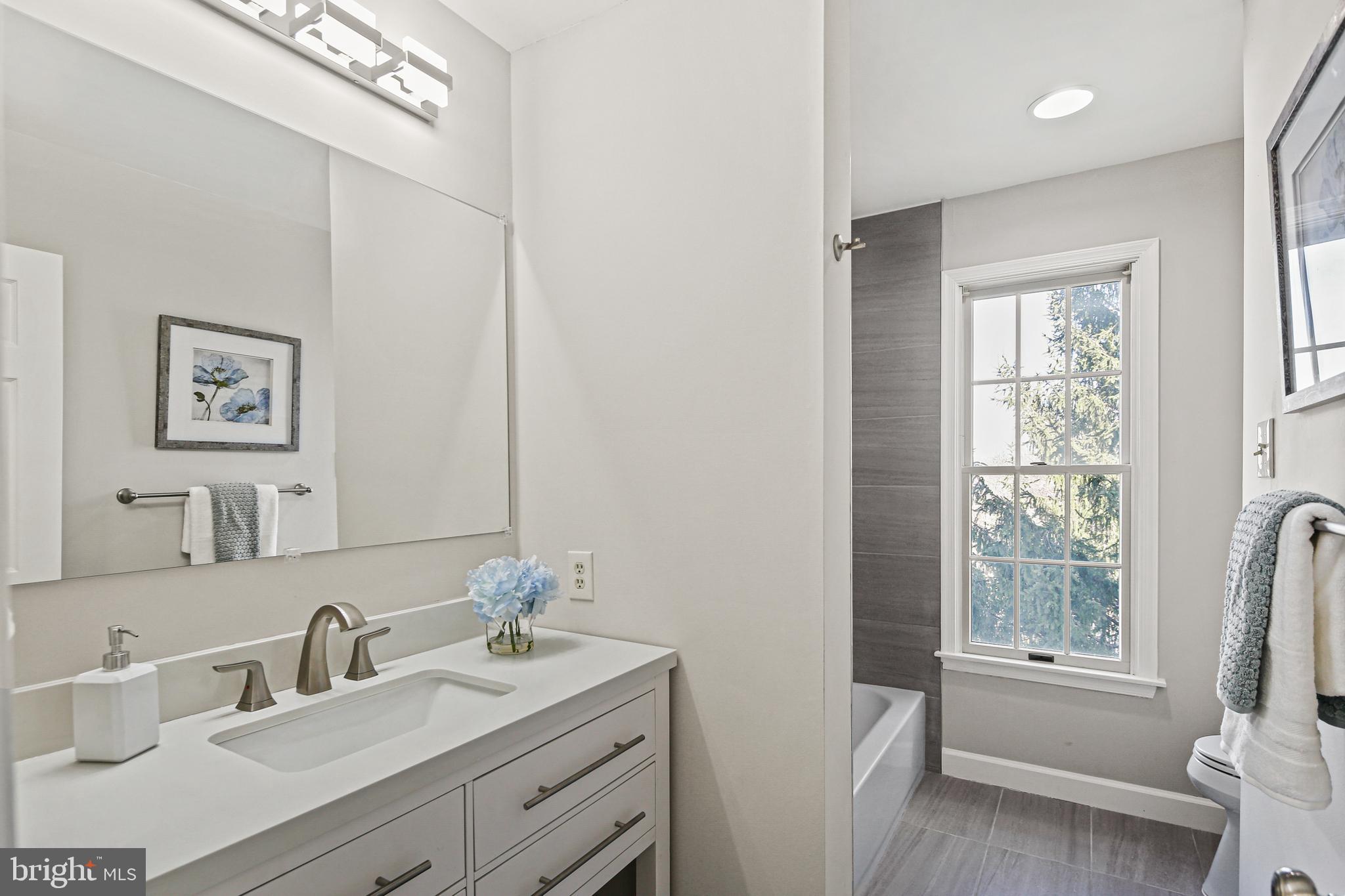 VILLAGE OF RIVER HILL - Residential