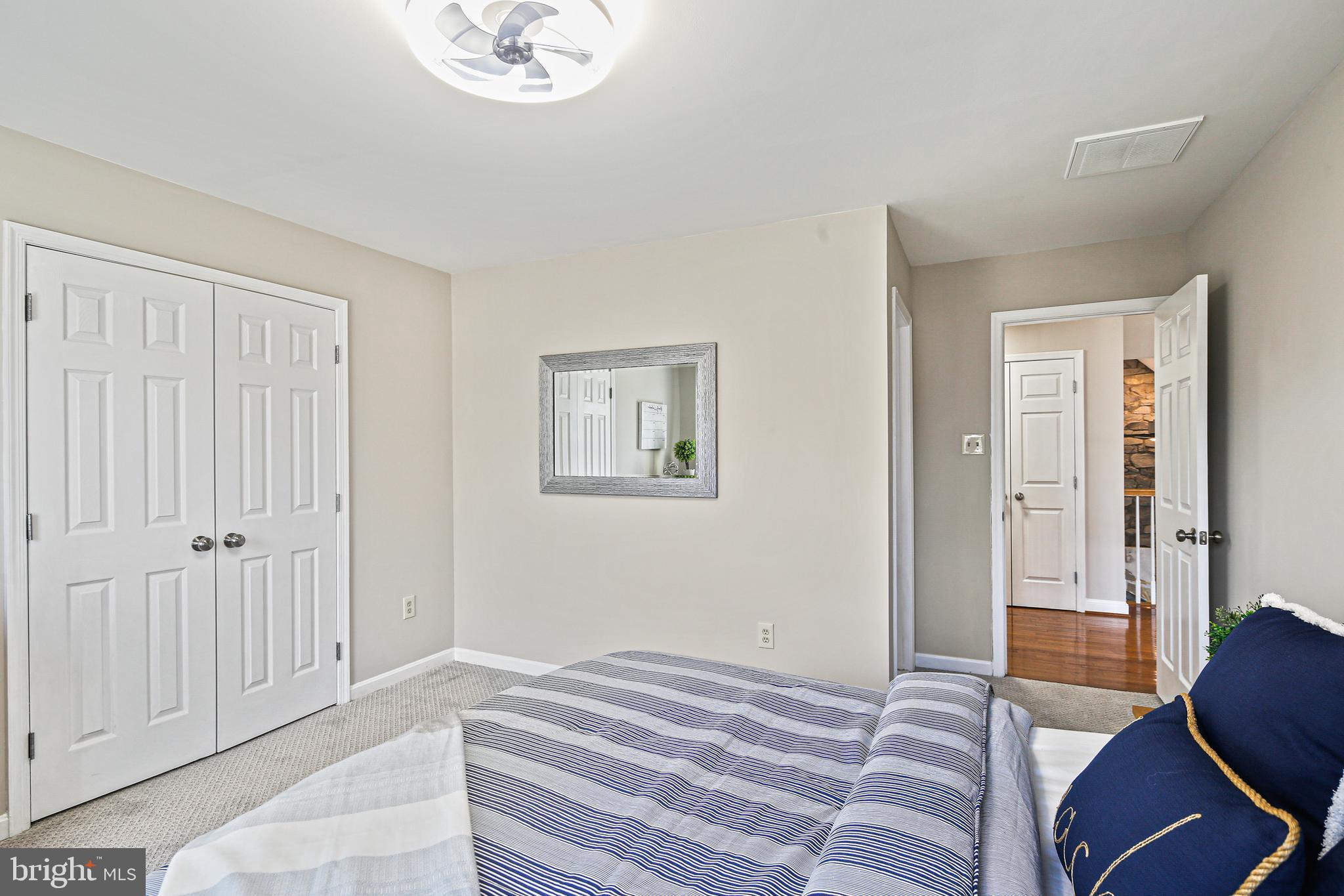 VILLAGE OF RIVER HILL - Residential