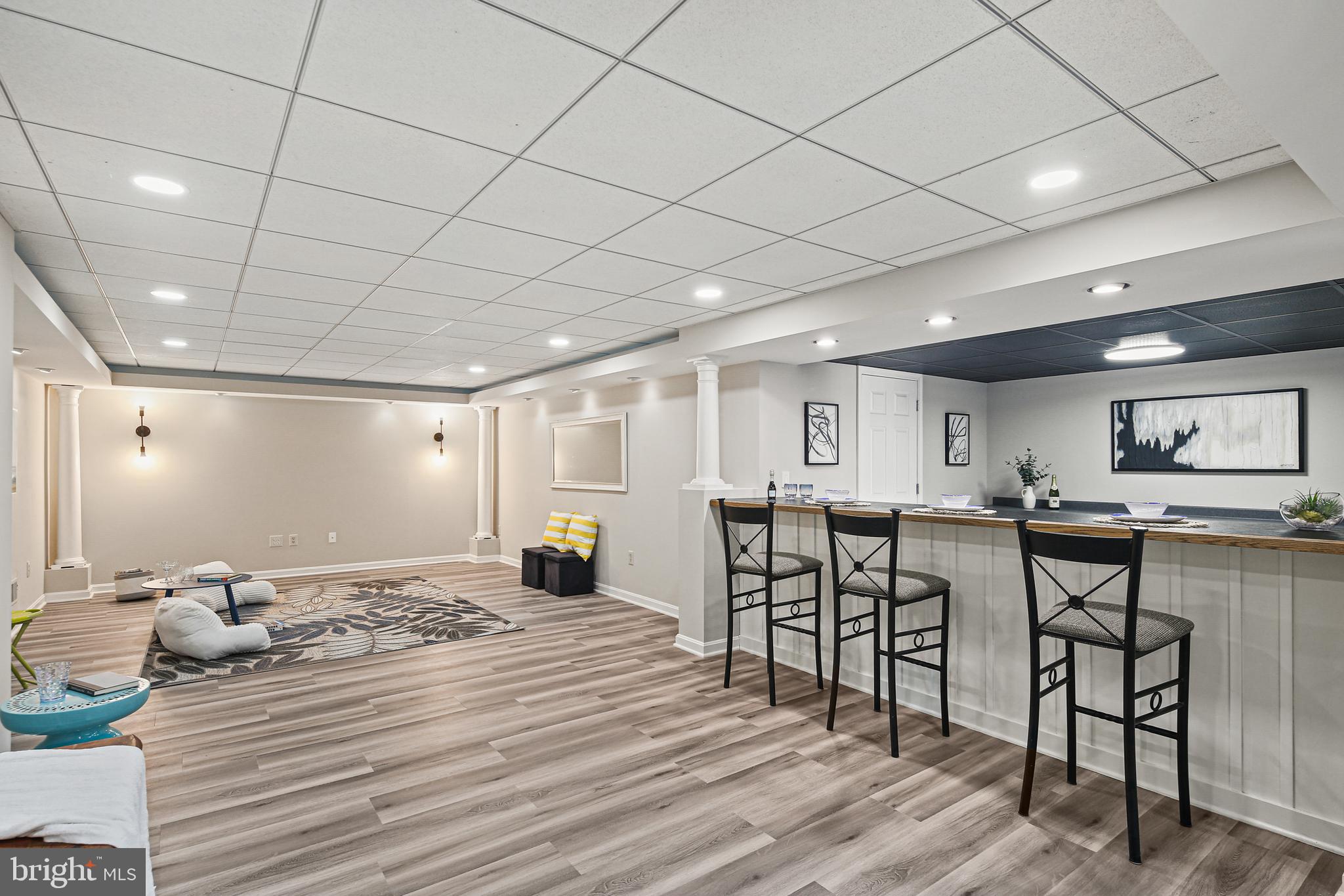 VILLAGE OF RIVER HILL - Residential