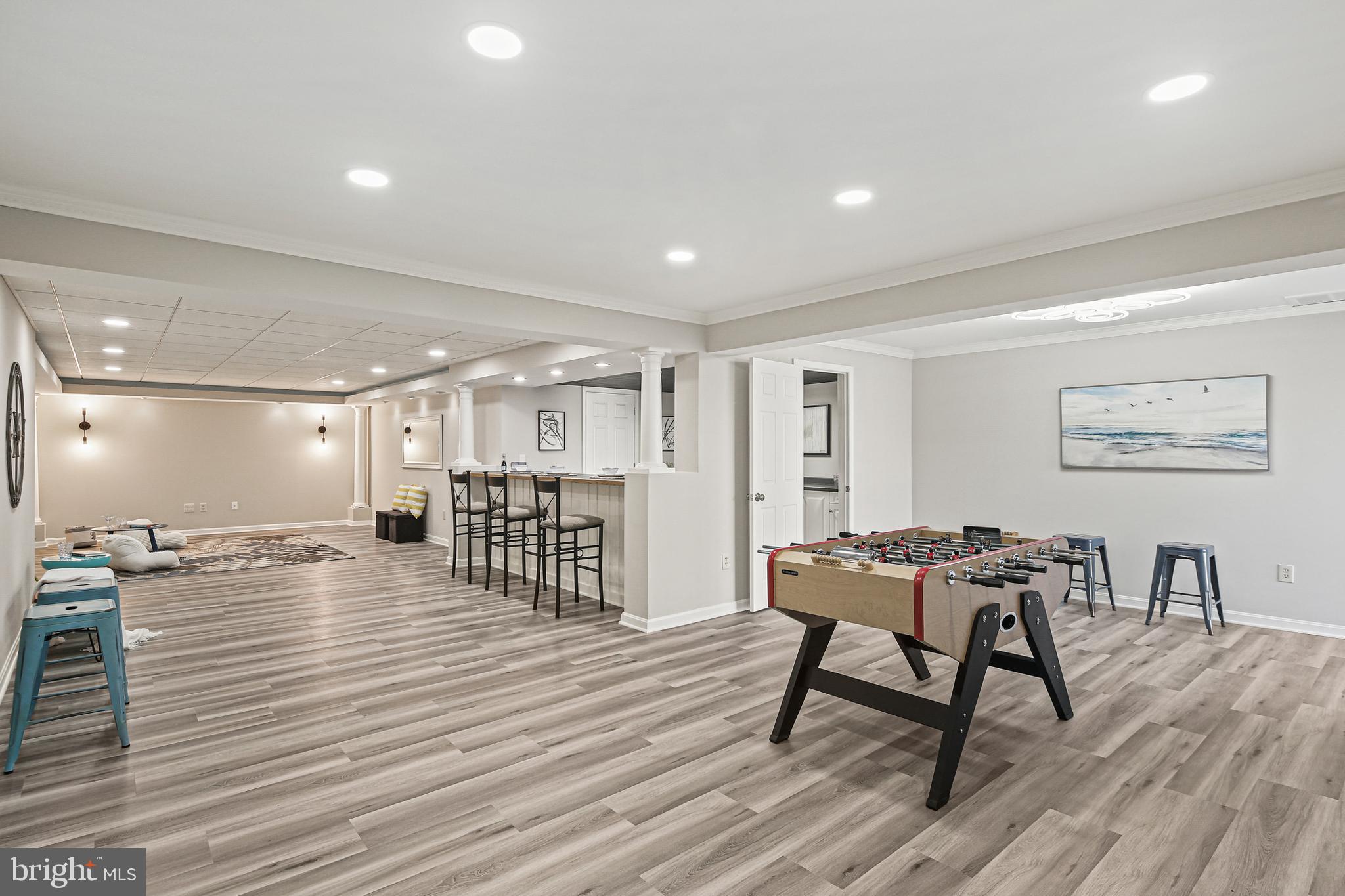 VILLAGE OF RIVER HILL - Residential