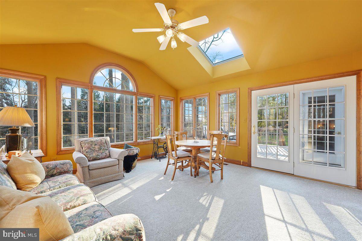 SPRINGTON CHASE - Residential