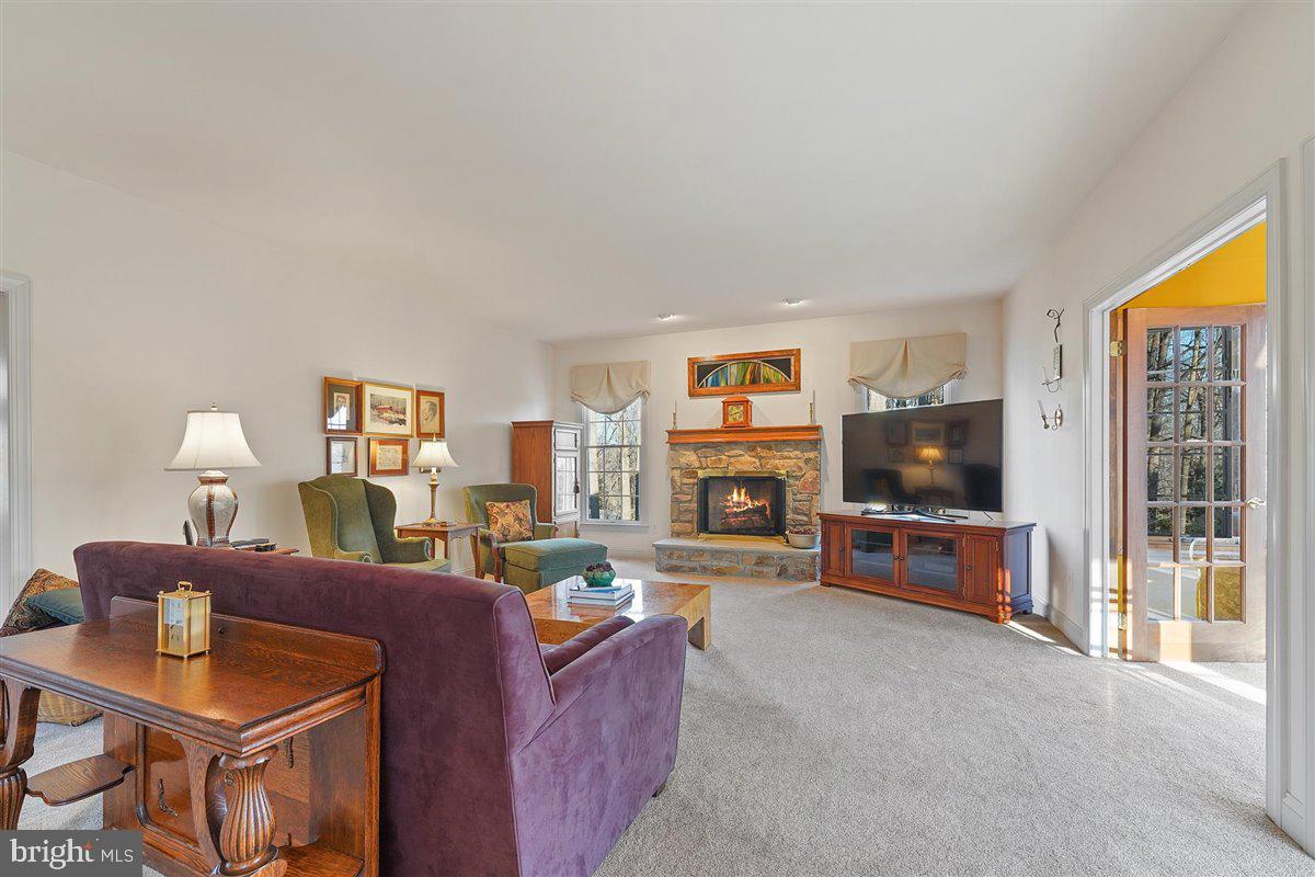 SPRINGTON CHASE - Residential