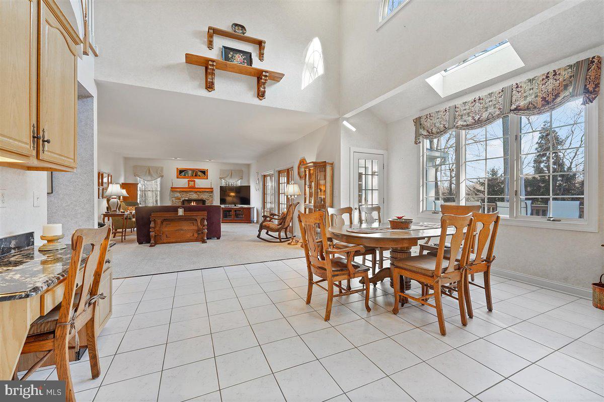 SPRINGTON CHASE - Residential