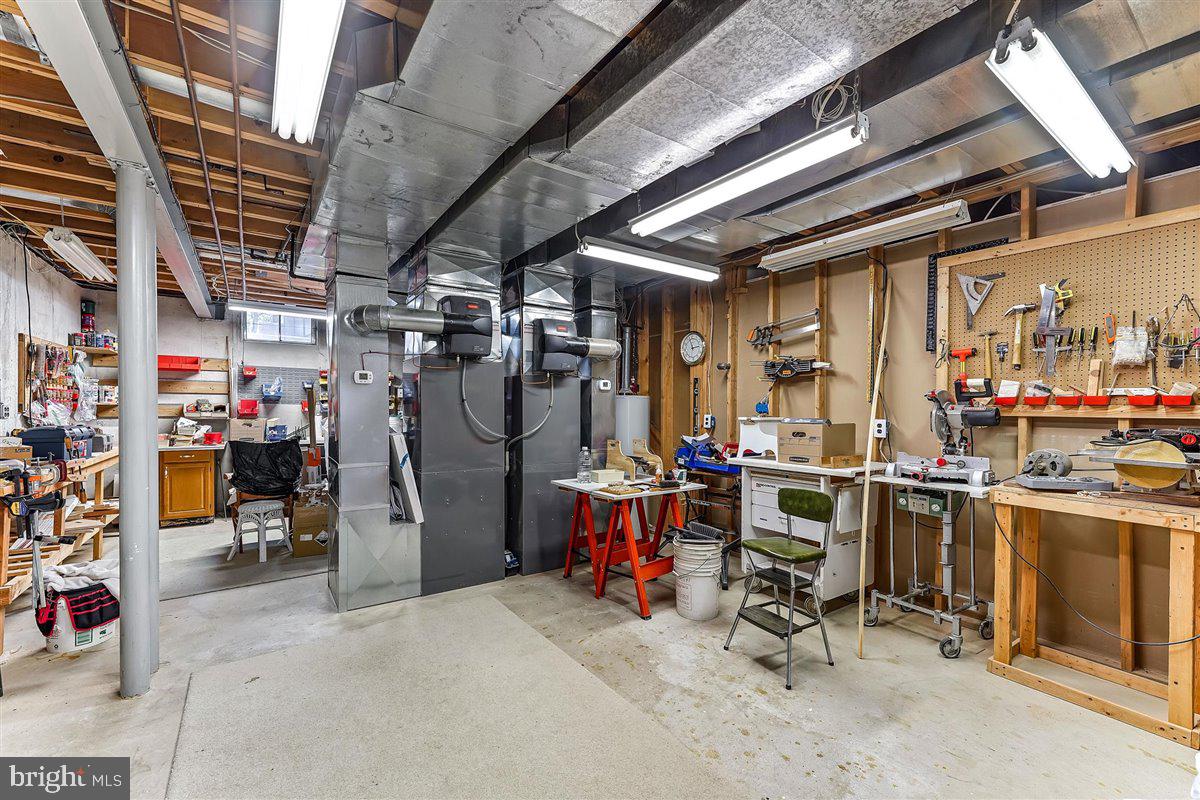 SPRINGTON CHASE - Residential