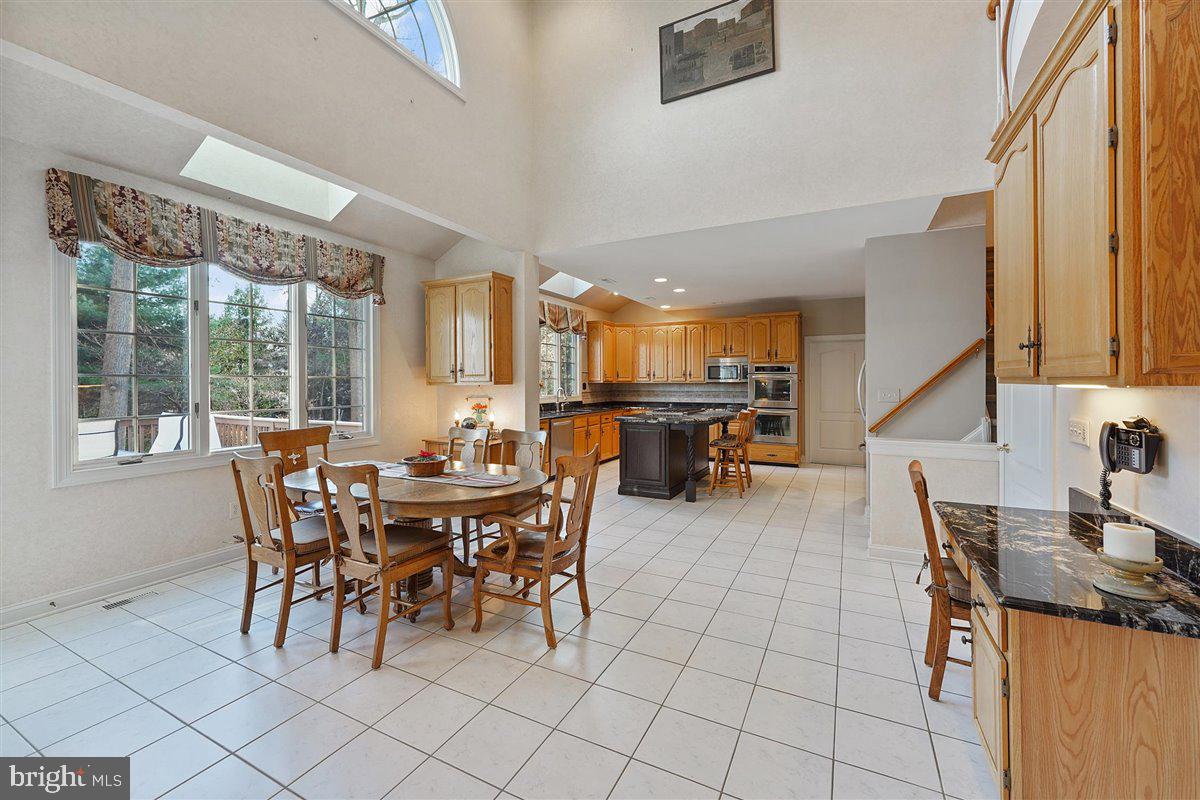 SPRINGTON CHASE - Residential