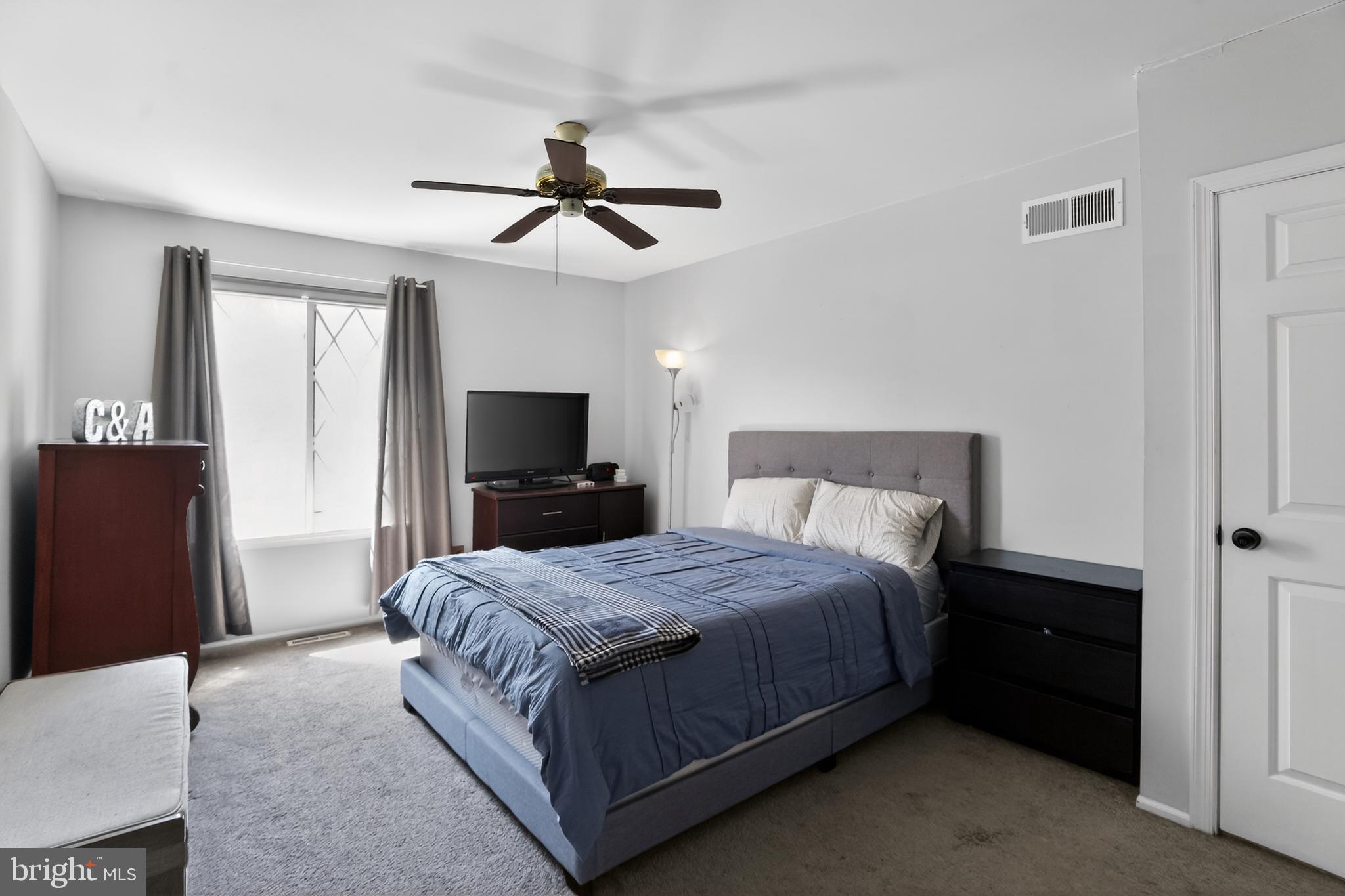 HILLTOP - Residential