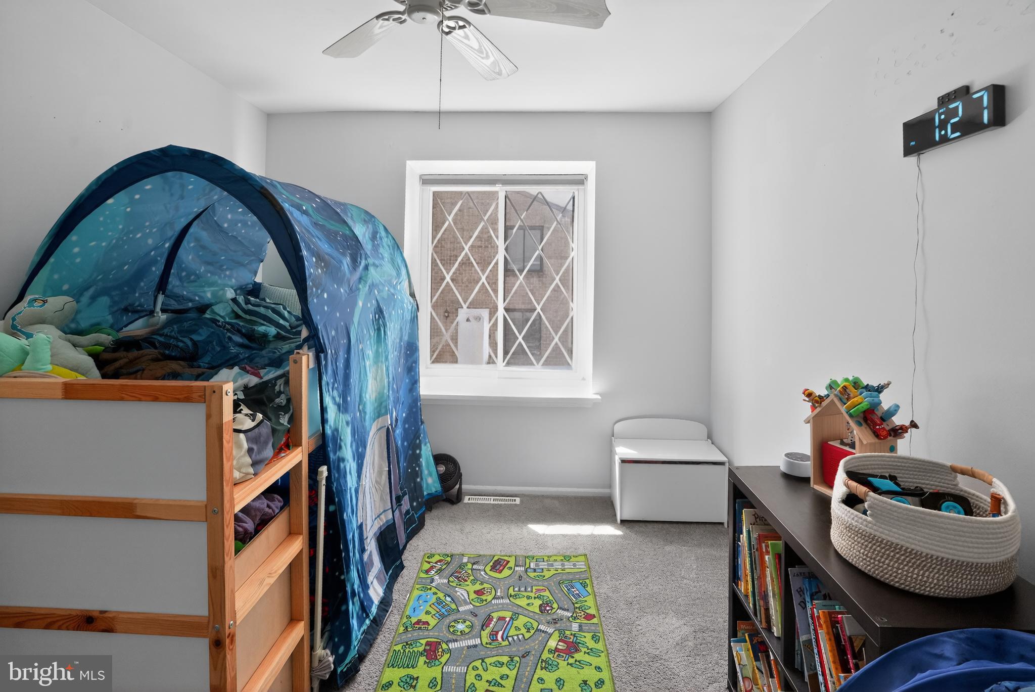 HILLTOP - Residential