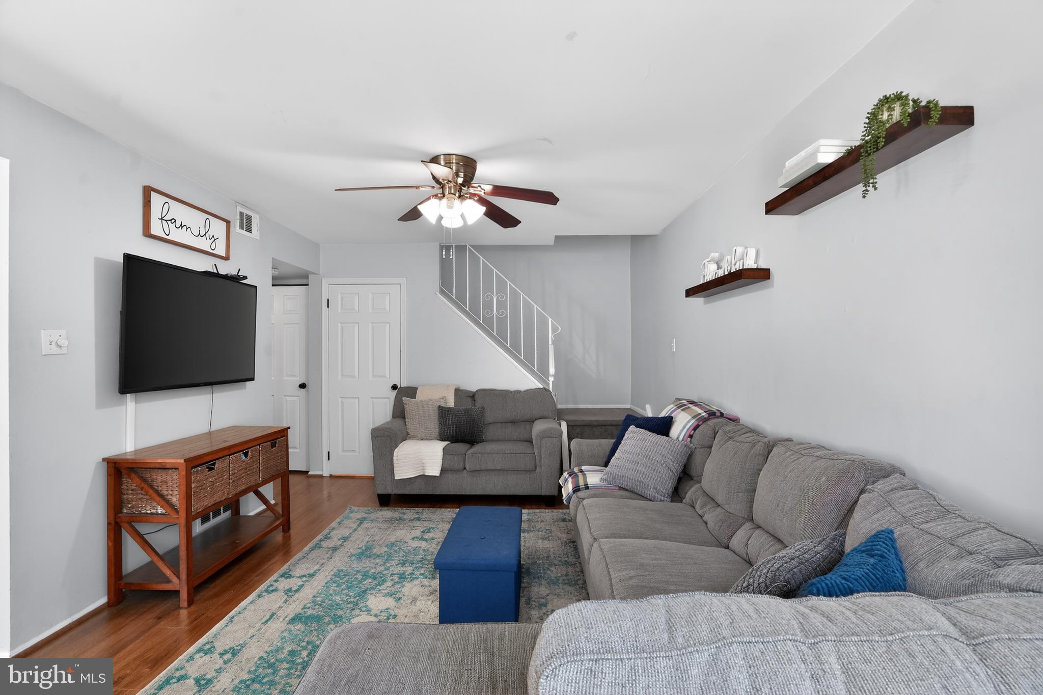 HILLTOP - Residential