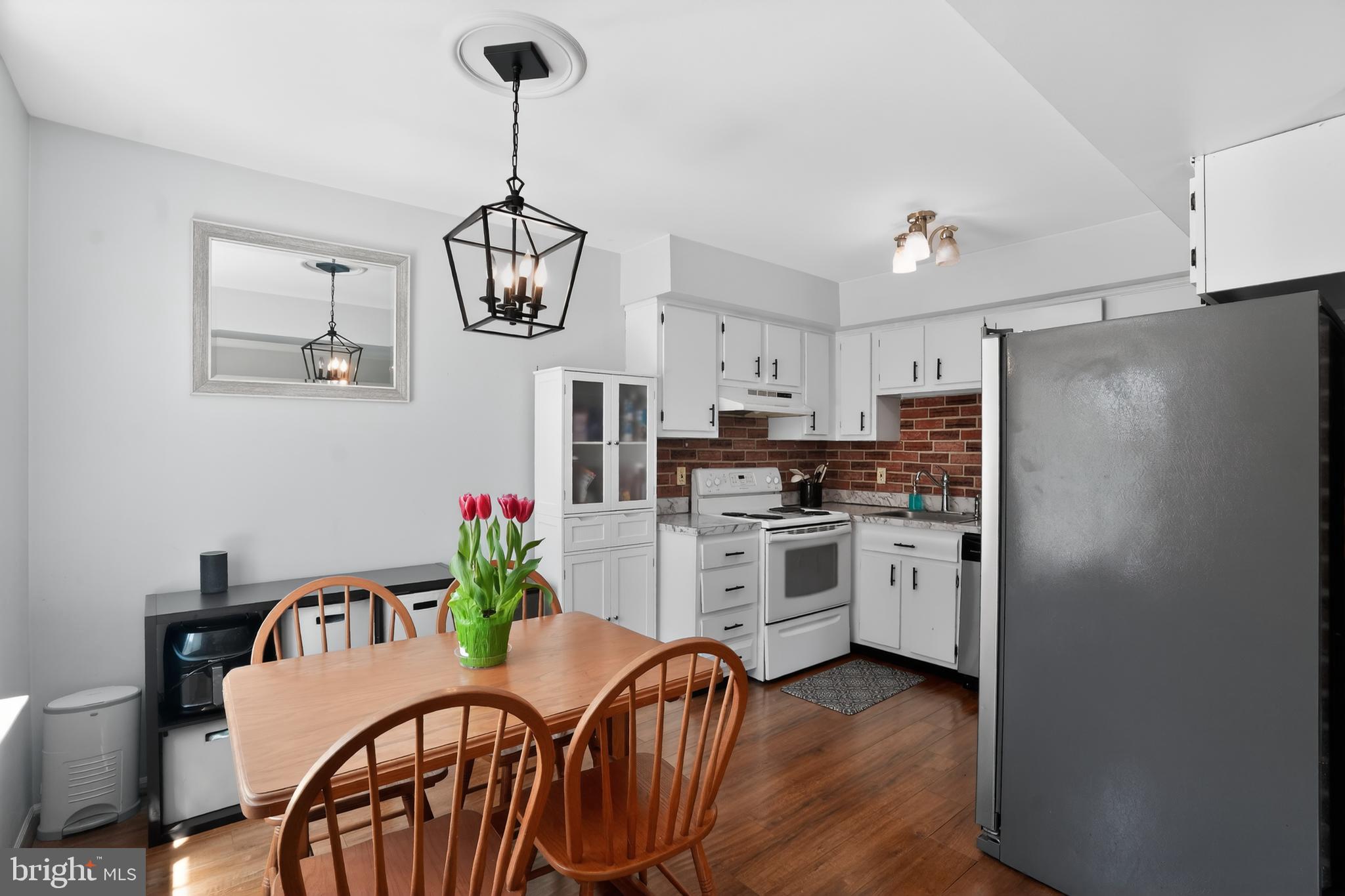 HILLTOP - Residential