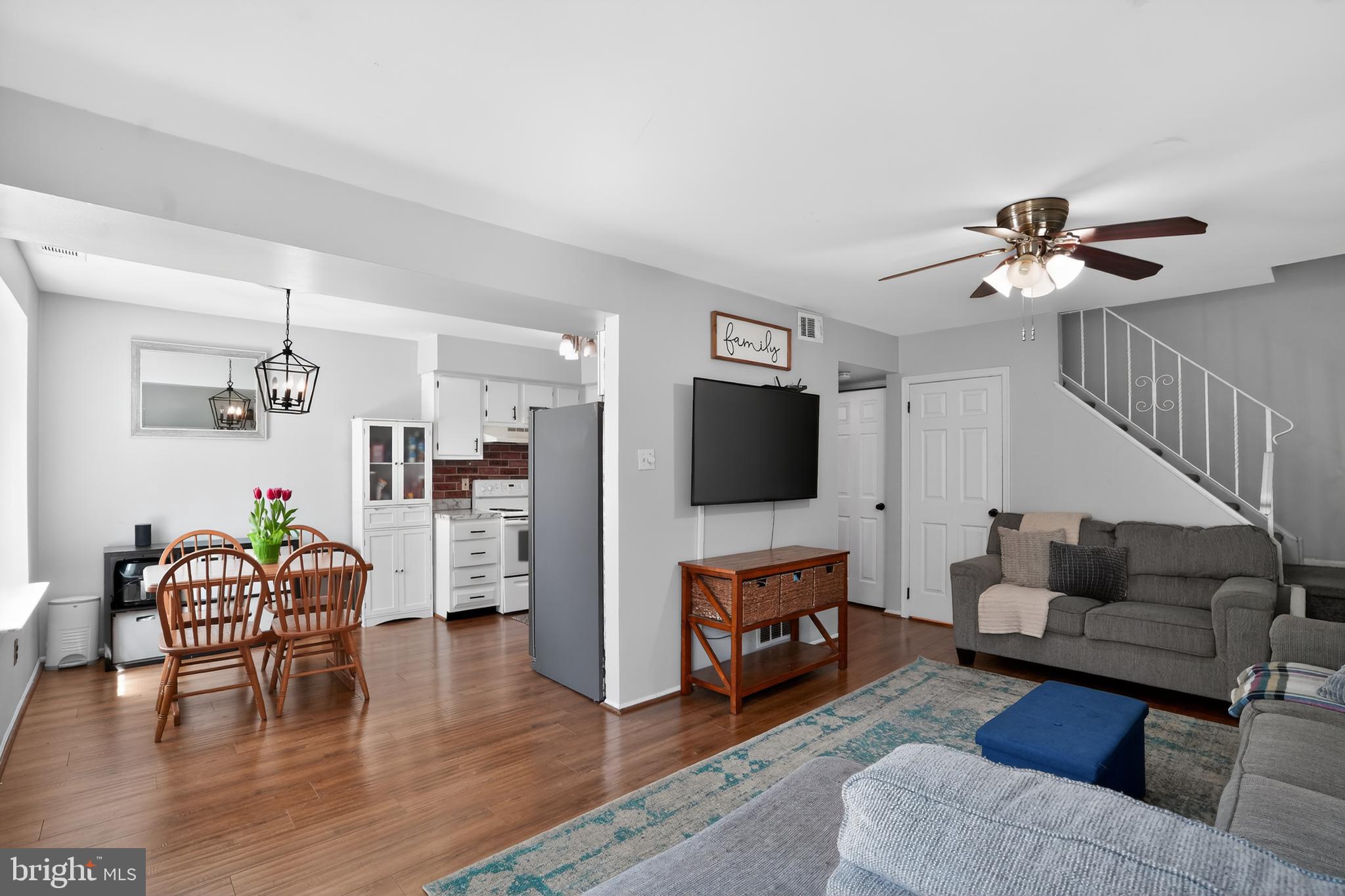 HILLTOP - Residential