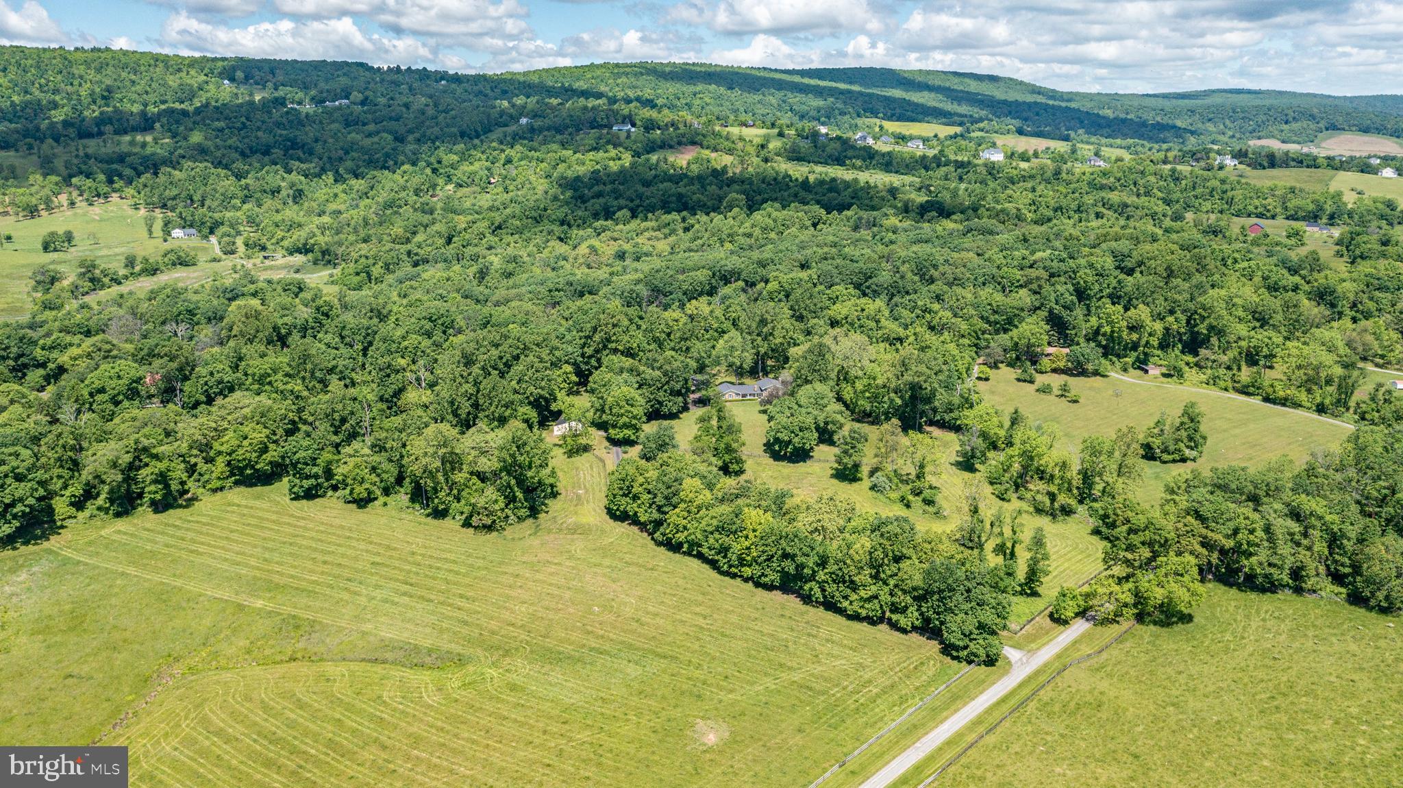 BLUE RIDGE CHASE - Residential