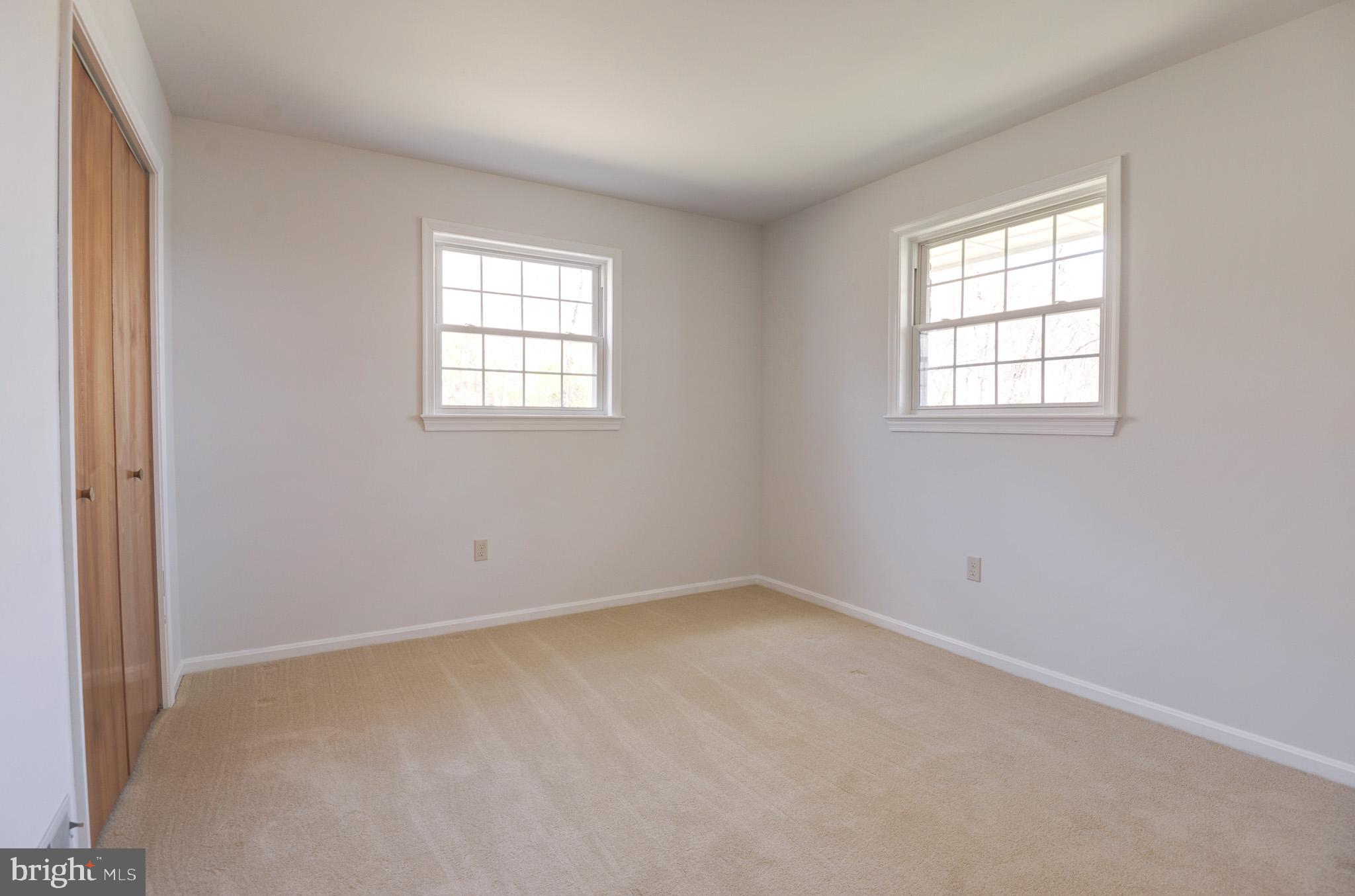 BLUE RIDGE CHASE - Residential