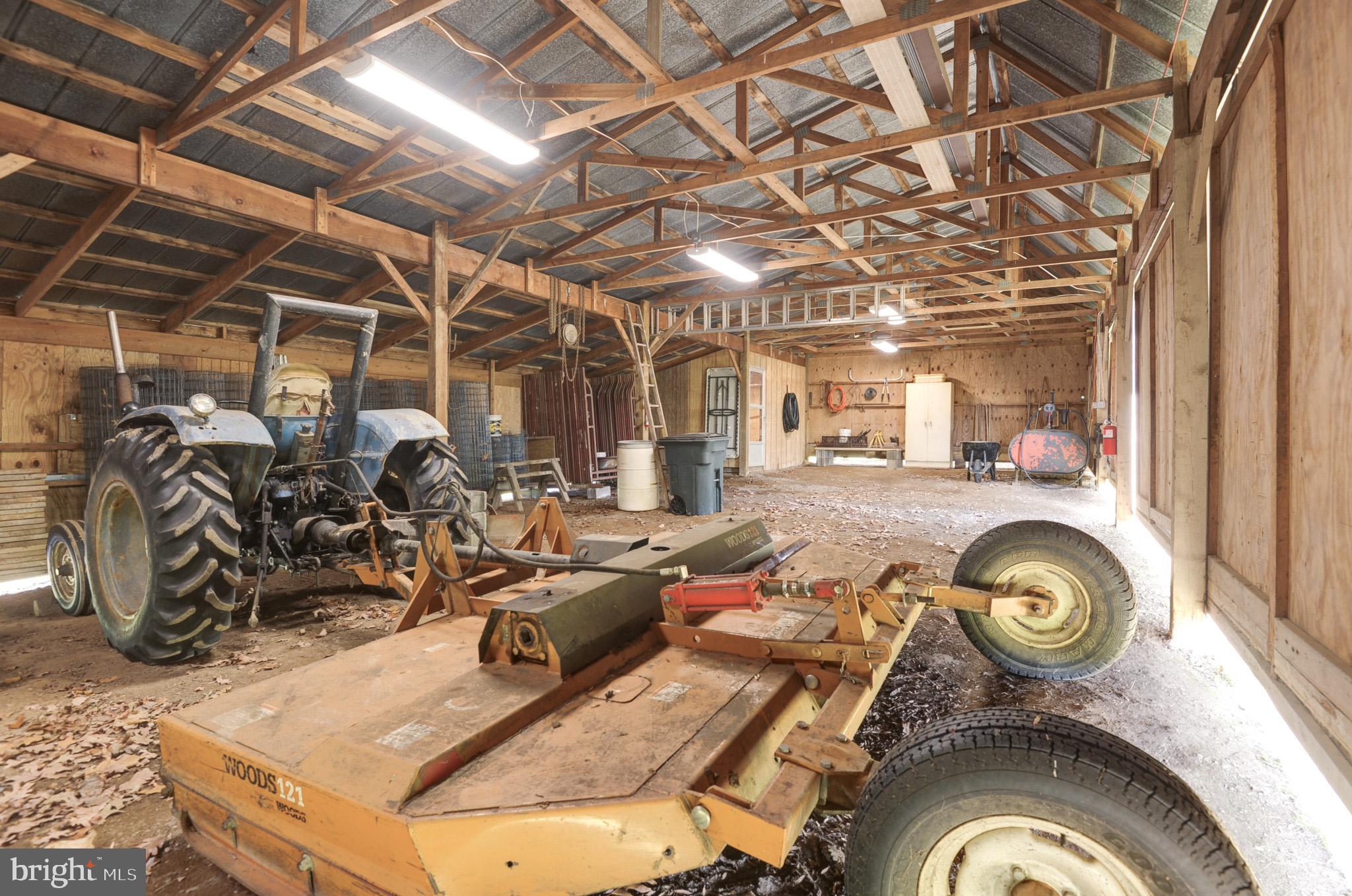 BLUE RIDGE CHASE - Residential