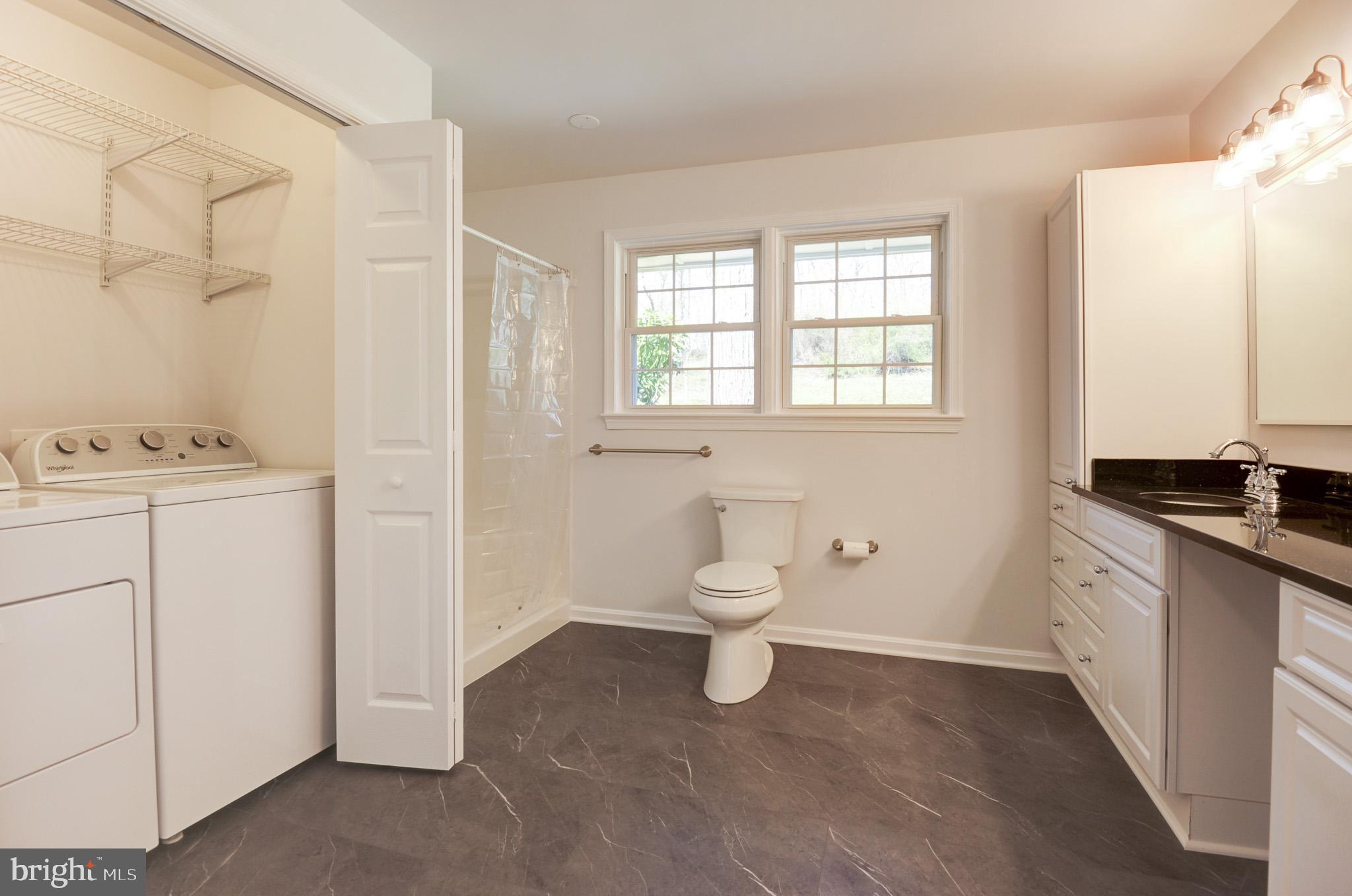 BLUE RIDGE CHASE - Residential