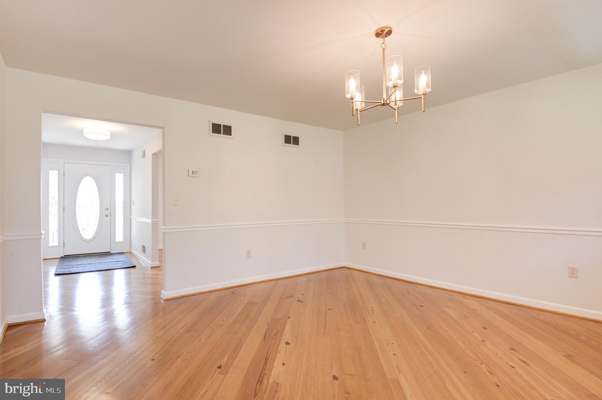 BLUE RIDGE CHASE - Residential