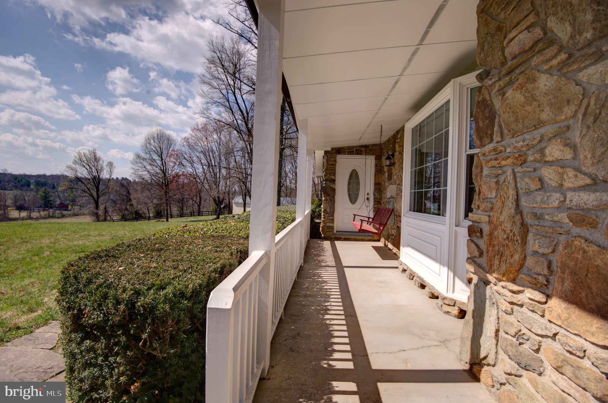 BLUE RIDGE CHASE - Residential