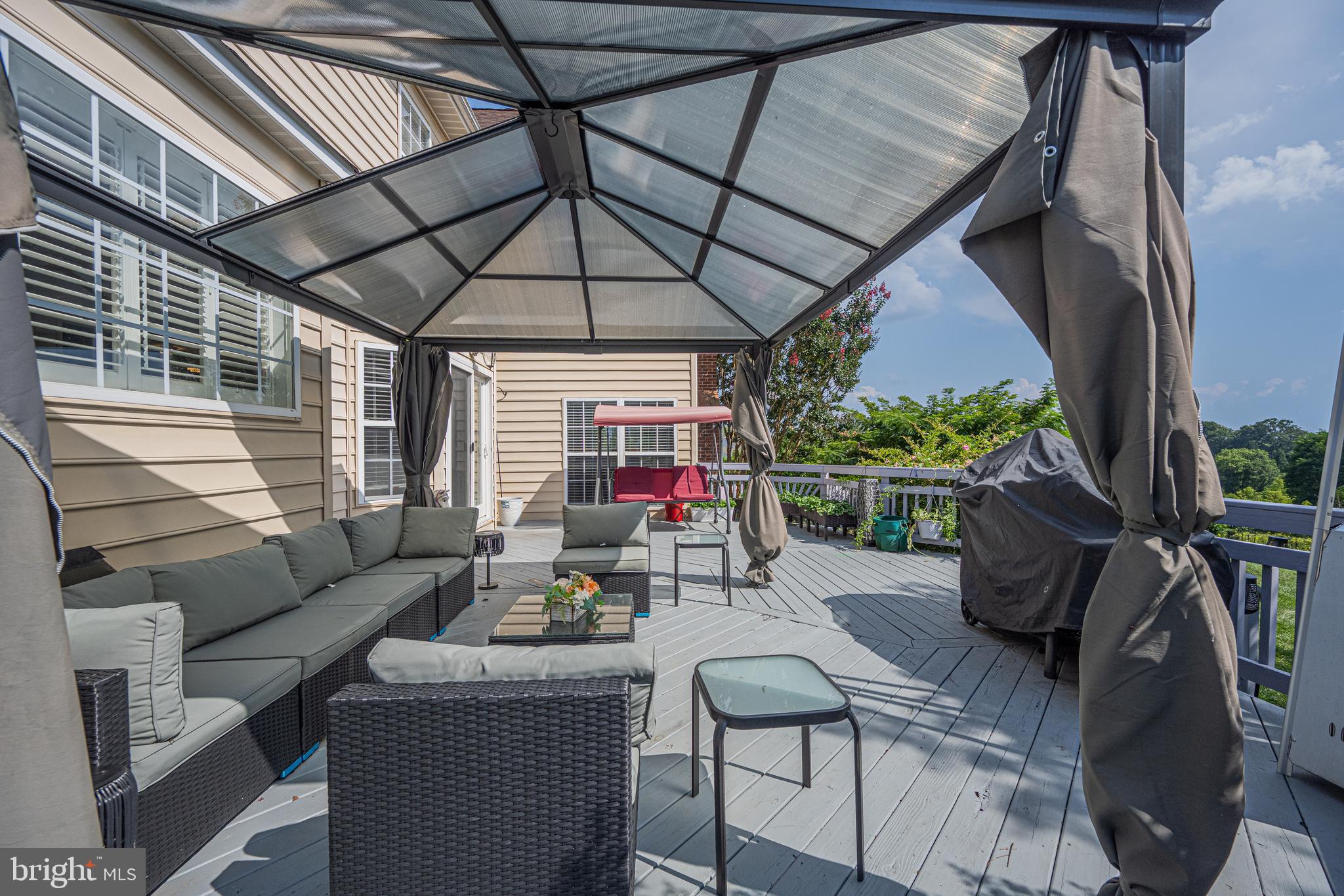 COUNTY VIEW - Residential