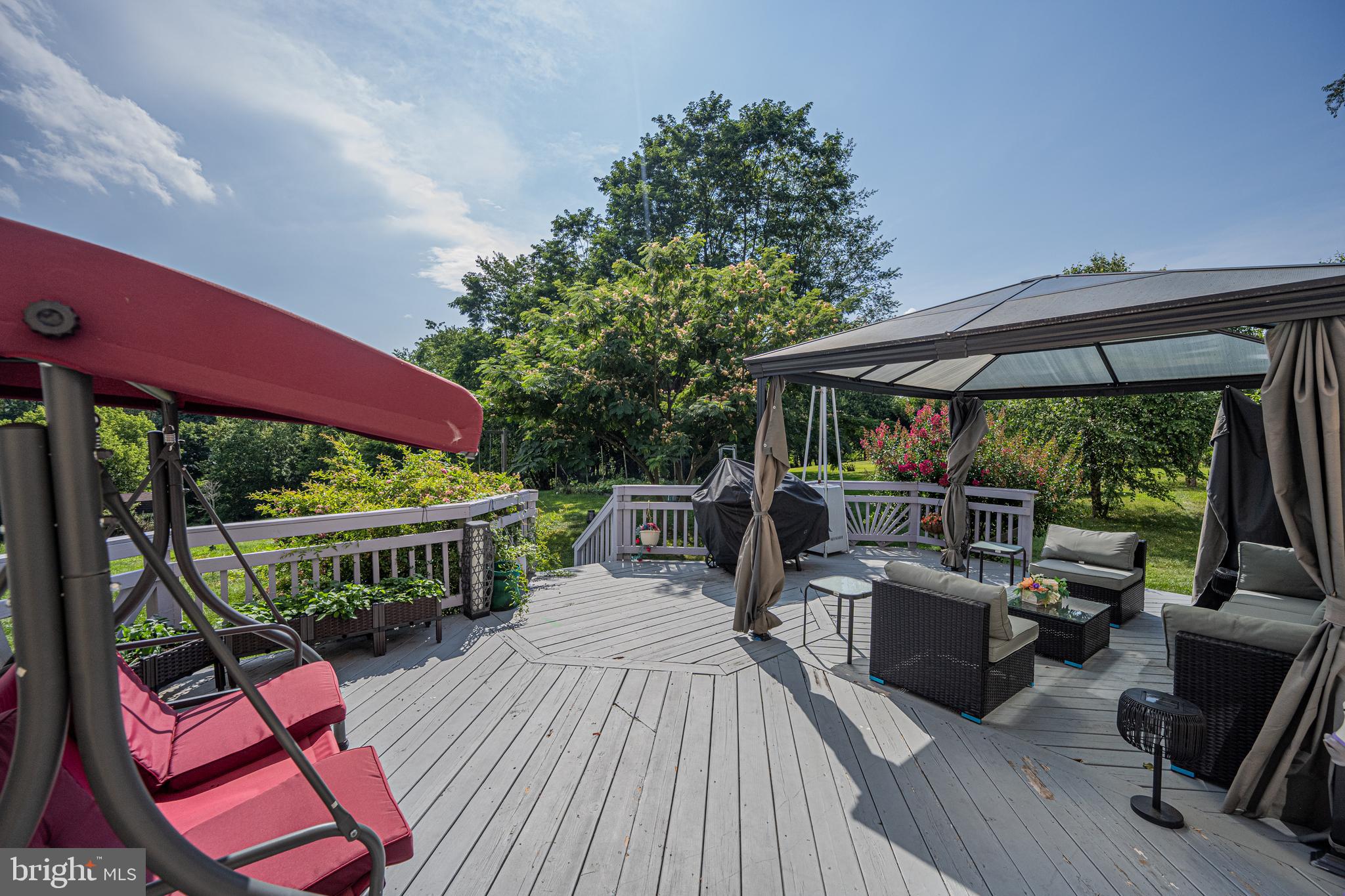 COUNTY VIEW - Residential