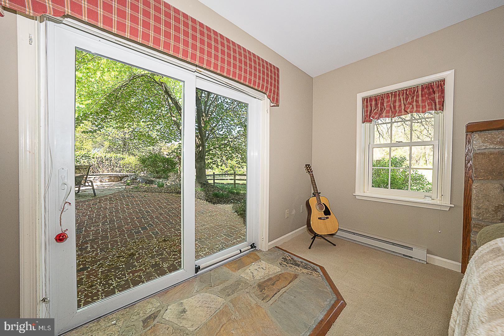 SUNWOOD FARM - Residential