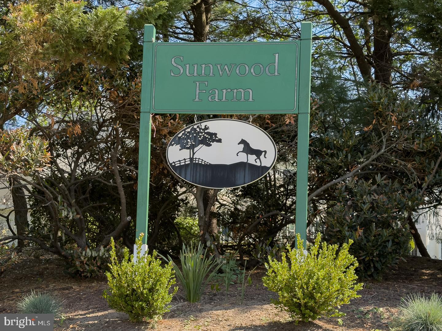 SUNWOOD FARM - Residential