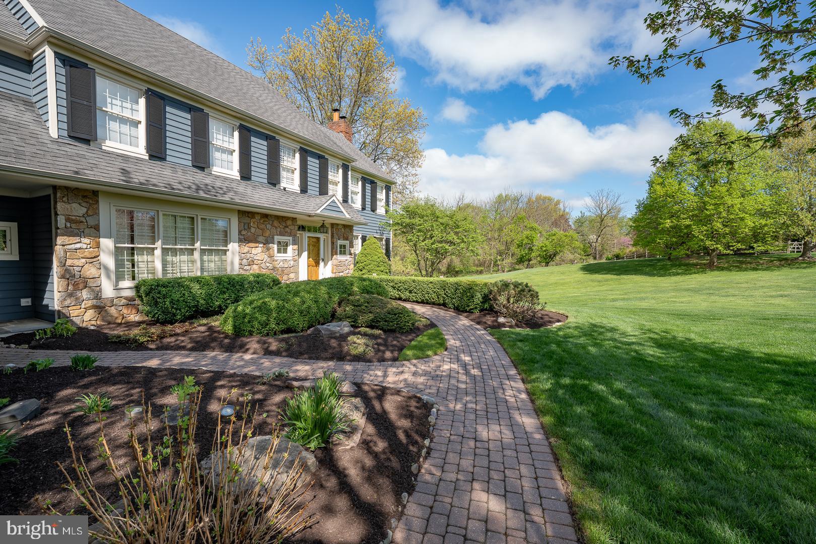 SUNWOOD FARM - Residential