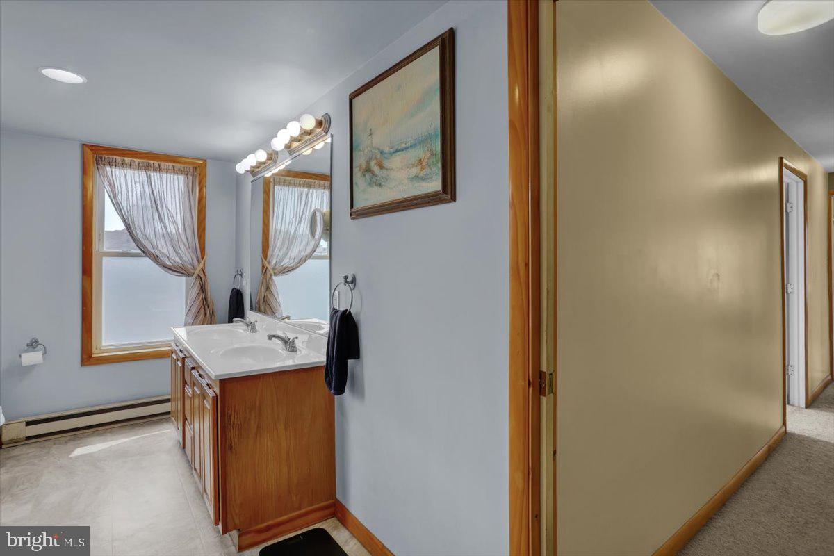 SOUTH TEMPLE HEIGH - Residential