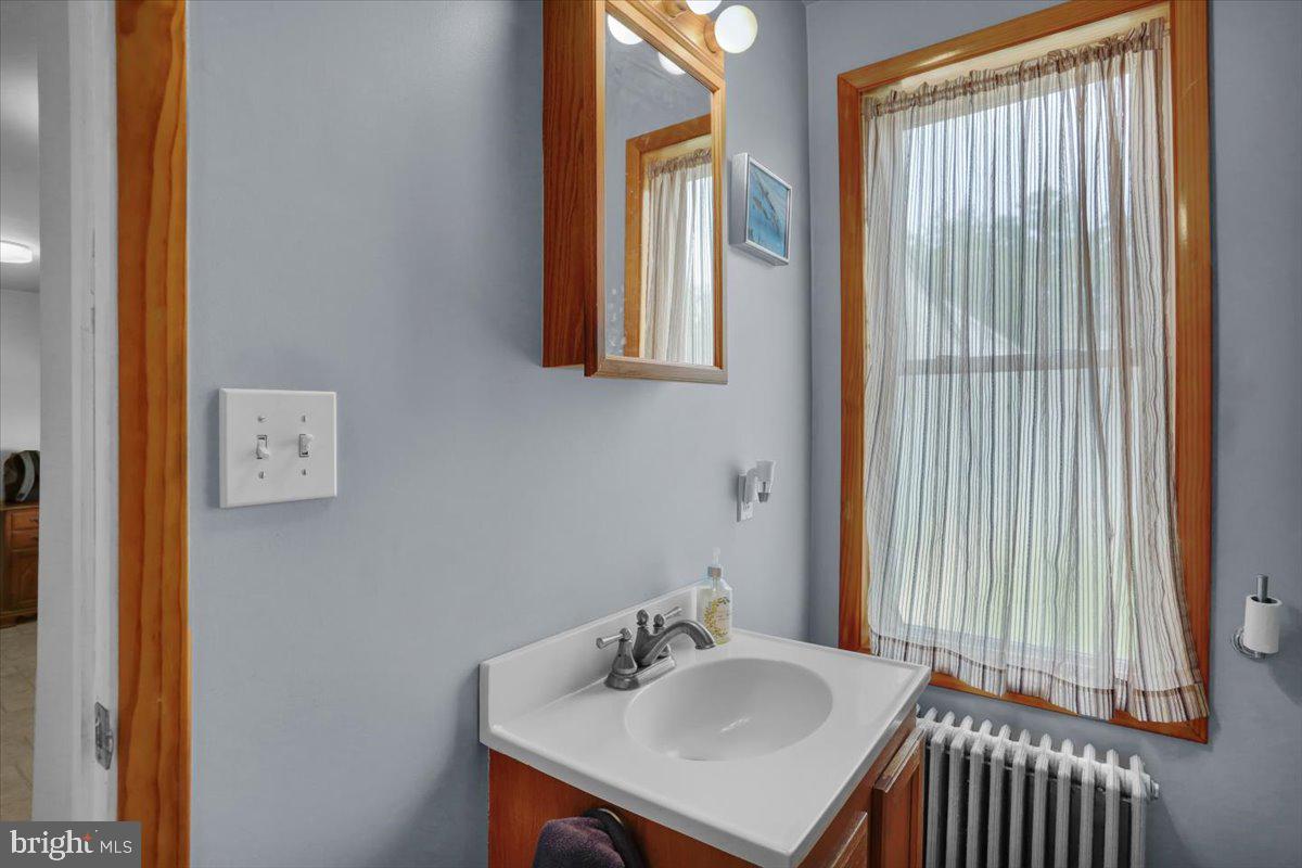 SOUTH TEMPLE HEIGH - Residential