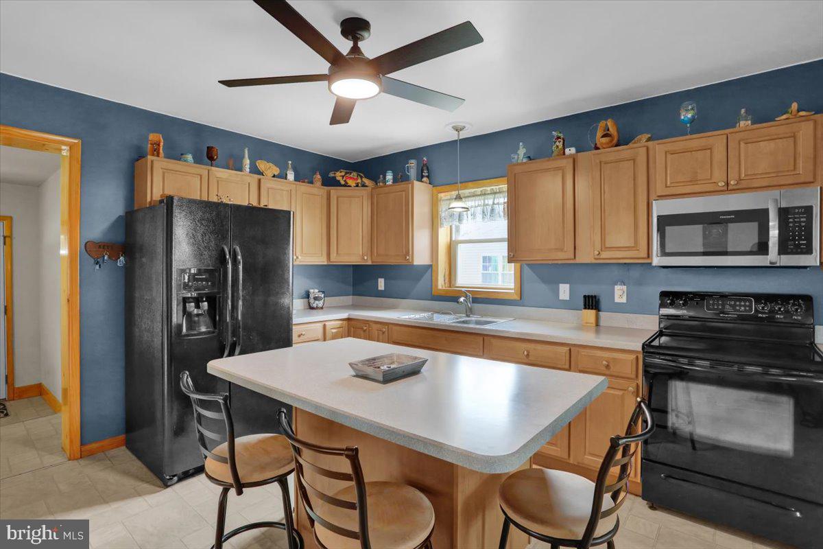 4449 KUTZTOWN ROAD