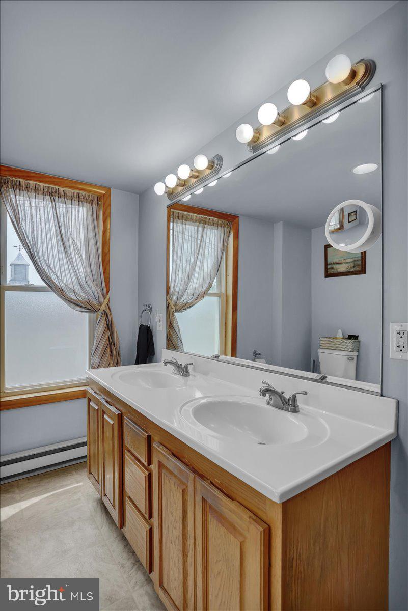 SOUTH TEMPLE HEIGH - Residential