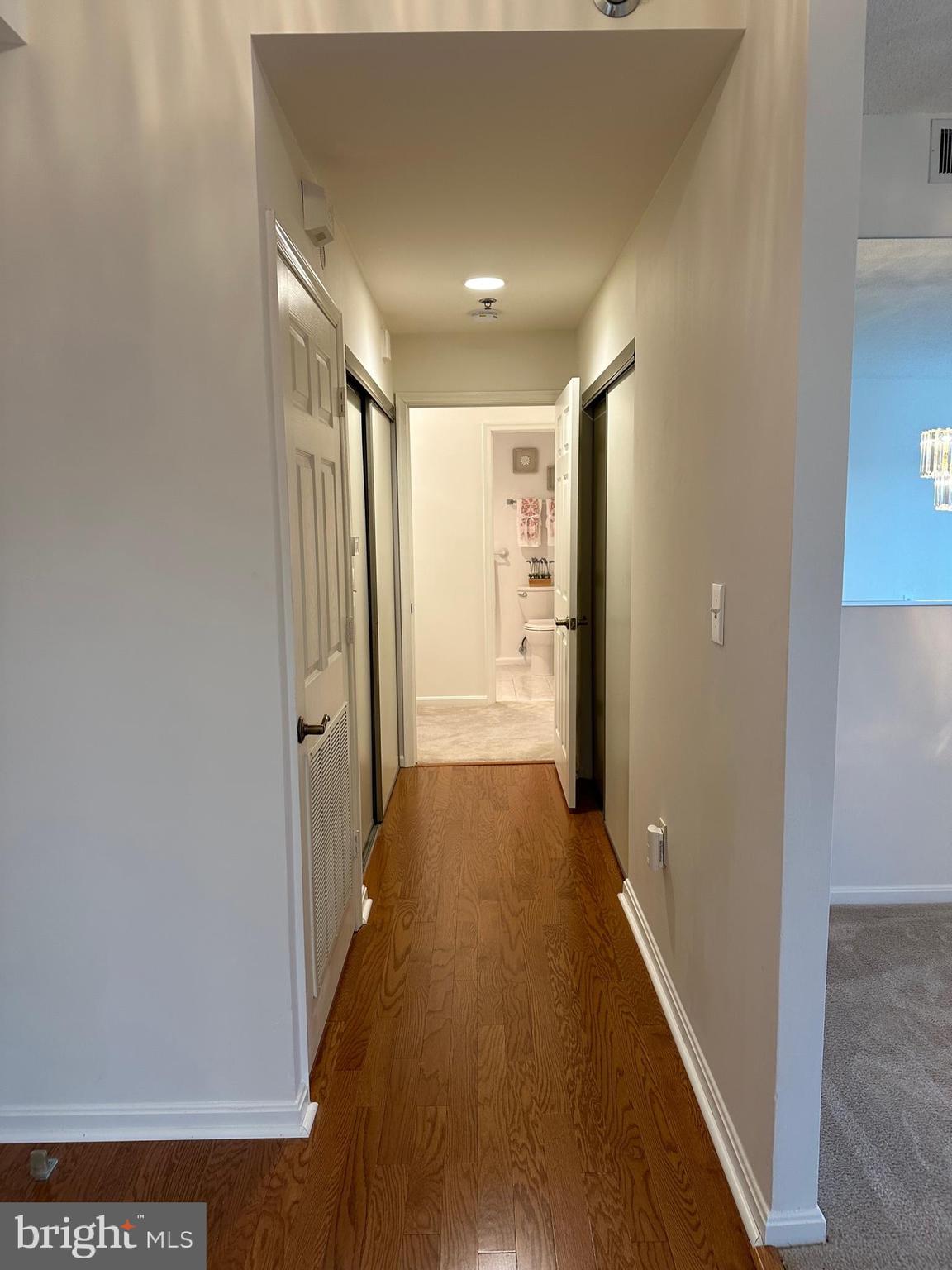 TURNBERRY COURTS AT LEIS - Residential