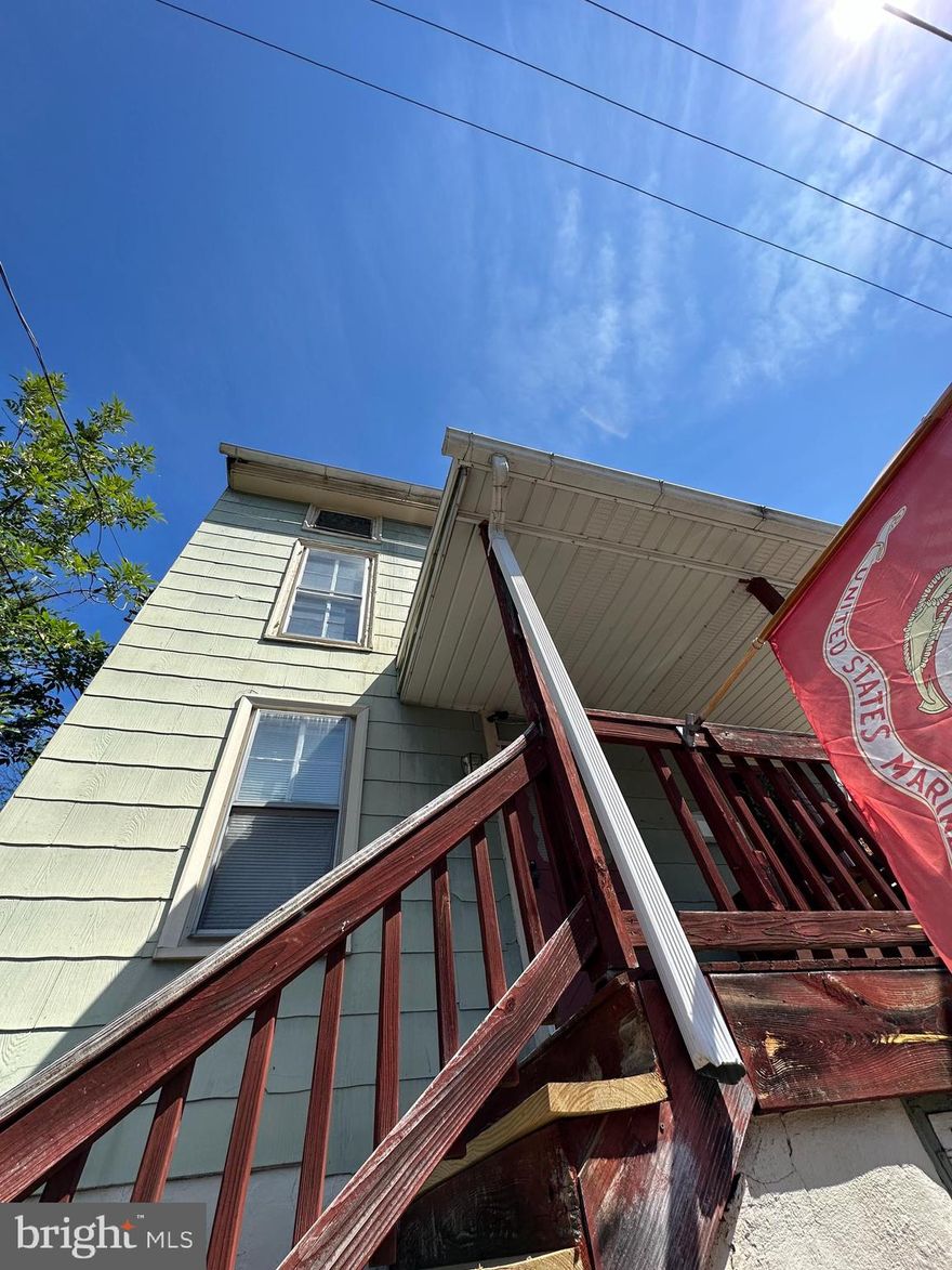 Spring city rehab opportunity - Needs work but would be a great hold or flip.