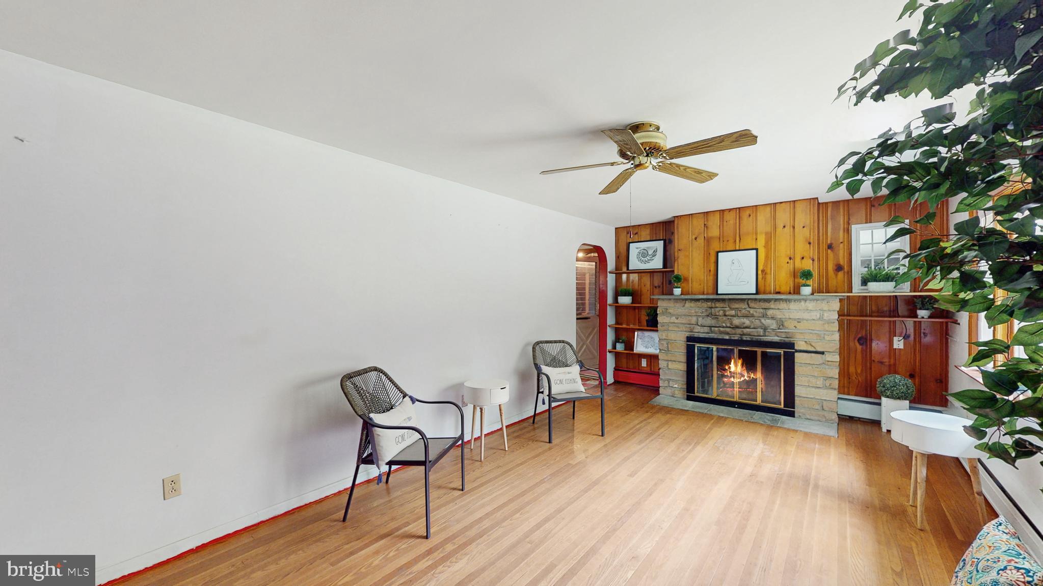 1191 KING ROAD