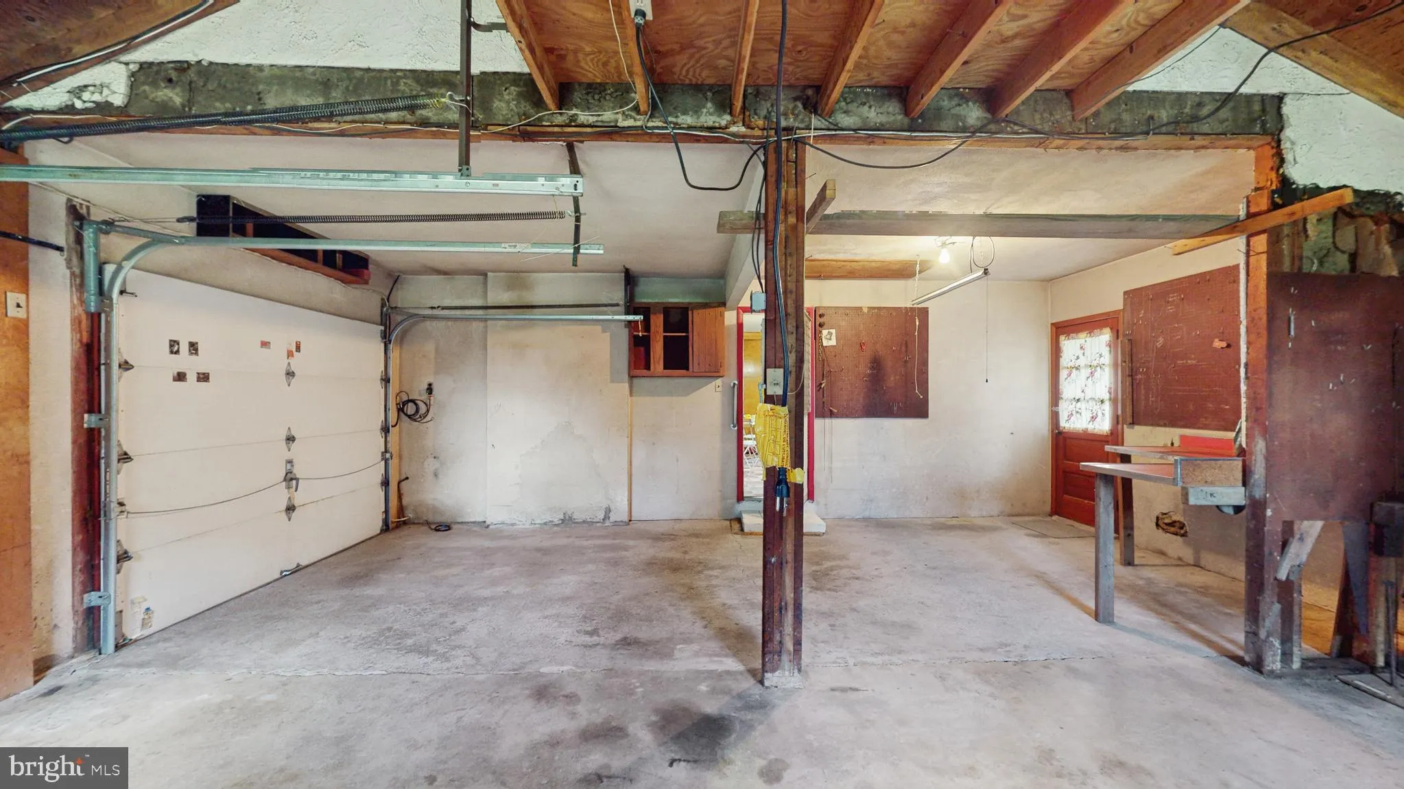 West Chester, Pennsylvania 19380, United States, 3 Bedrooms Bedrooms, ,1 BathroomBathrooms,Residential,Pending,161627