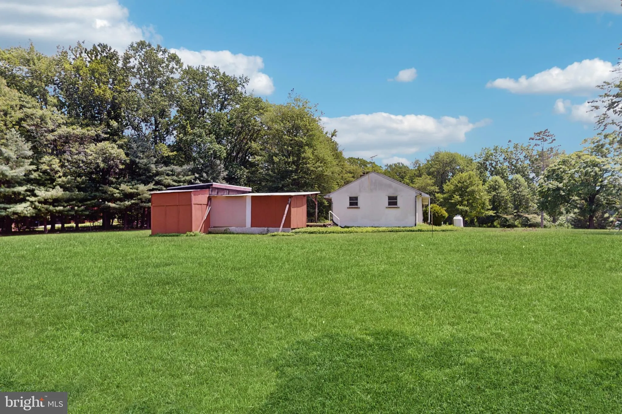 West Chester, Pennsylvania 19380, United States, 3 Bedrooms Bedrooms, ,1 BathroomBathrooms,Residential,Pending,161627