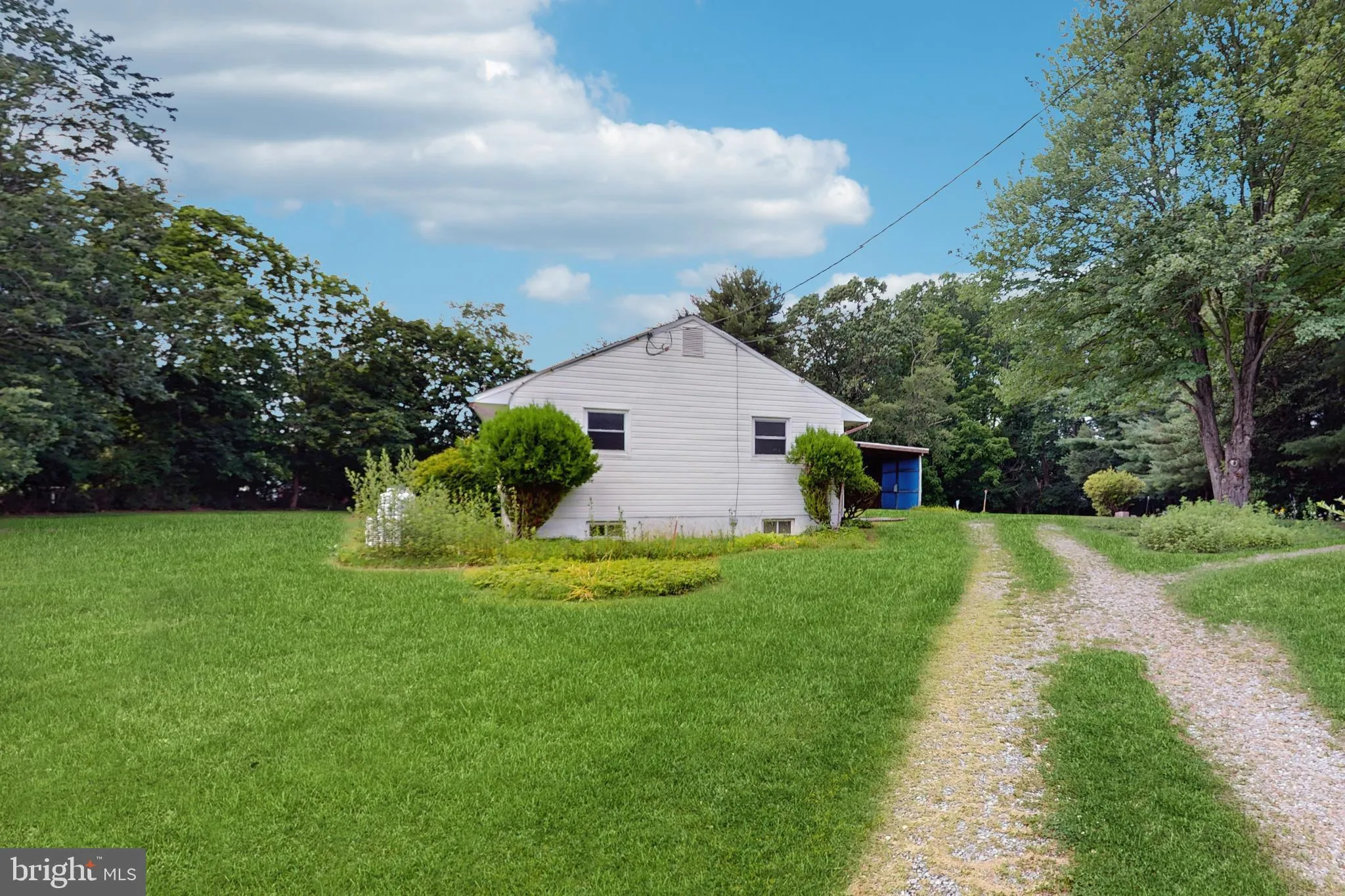 West Chester, Pennsylvania 19380, United States, 3 Bedrooms Bedrooms, ,1 BathroomBathrooms,Residential,Pending,161627