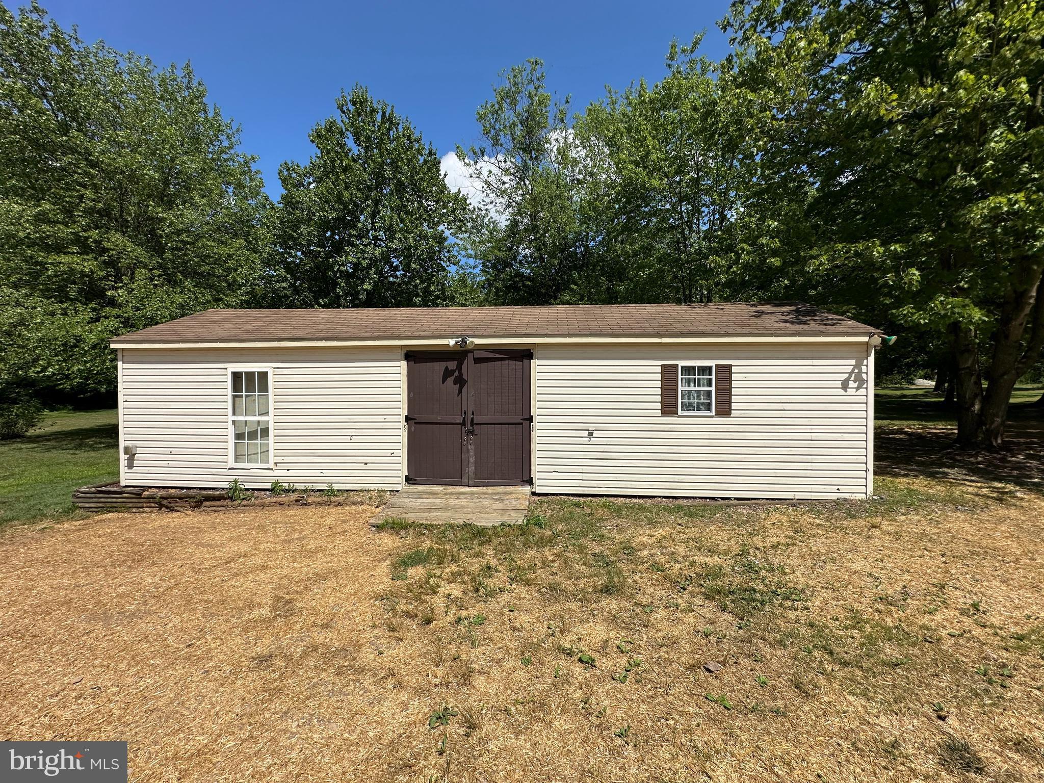 ROCKVILLE - Residential