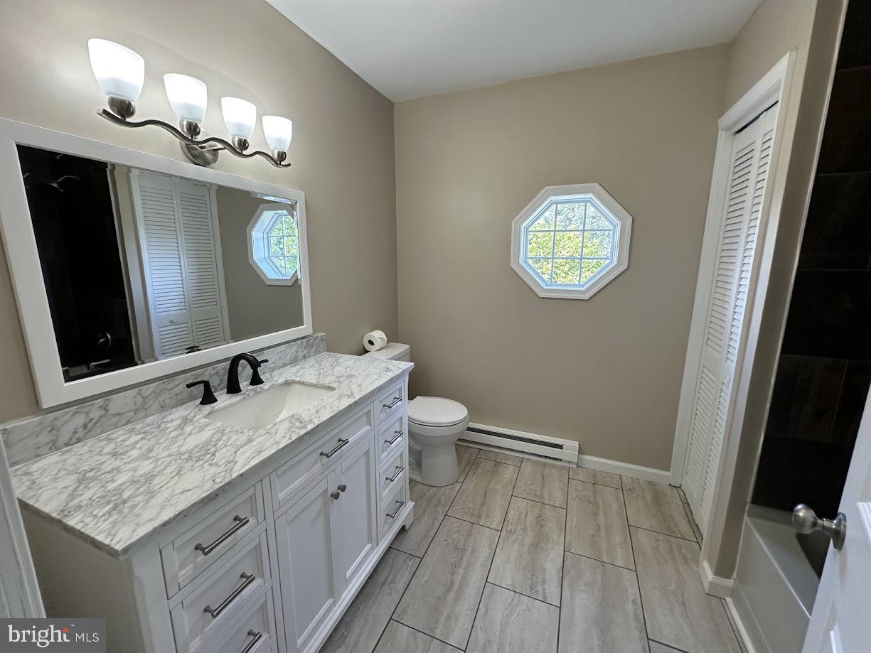 ROCKVILLE - Residential