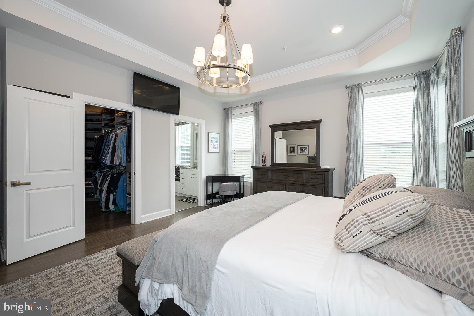 WAYNE GLEN - Residential