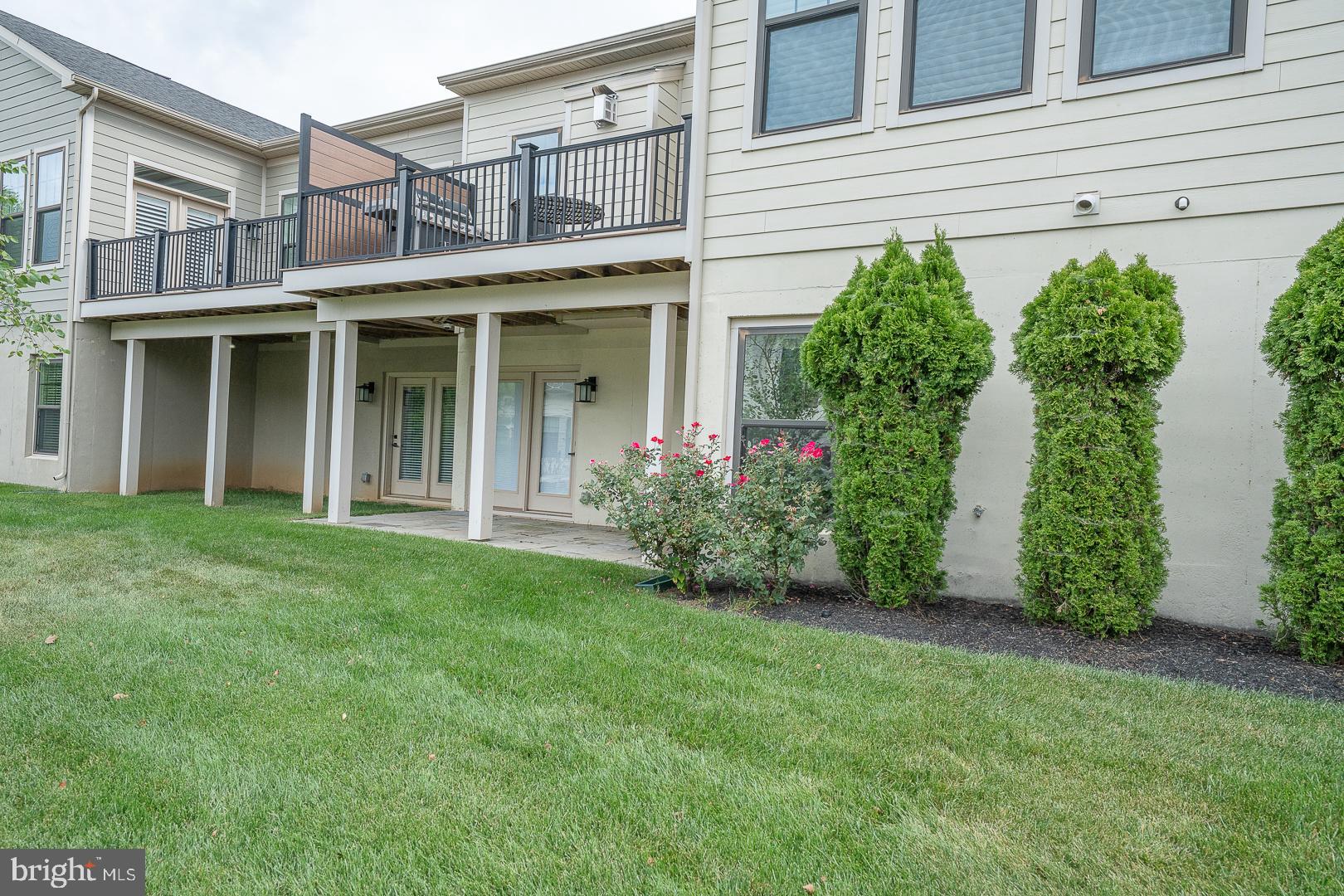 WAYNE GLEN - Residential